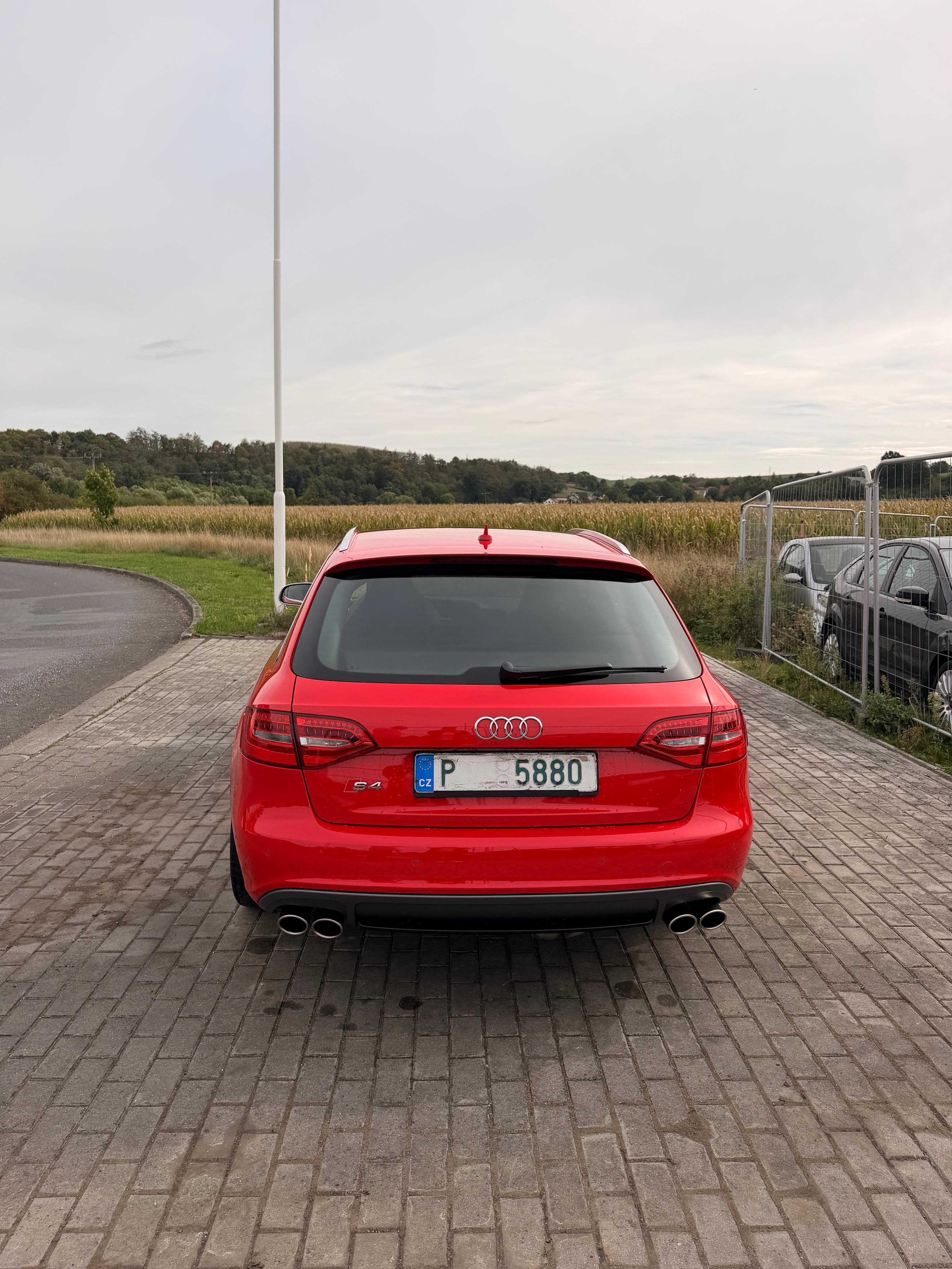Audi S4, Avant 3.0 TFSi Quattro TOP - fotka 6