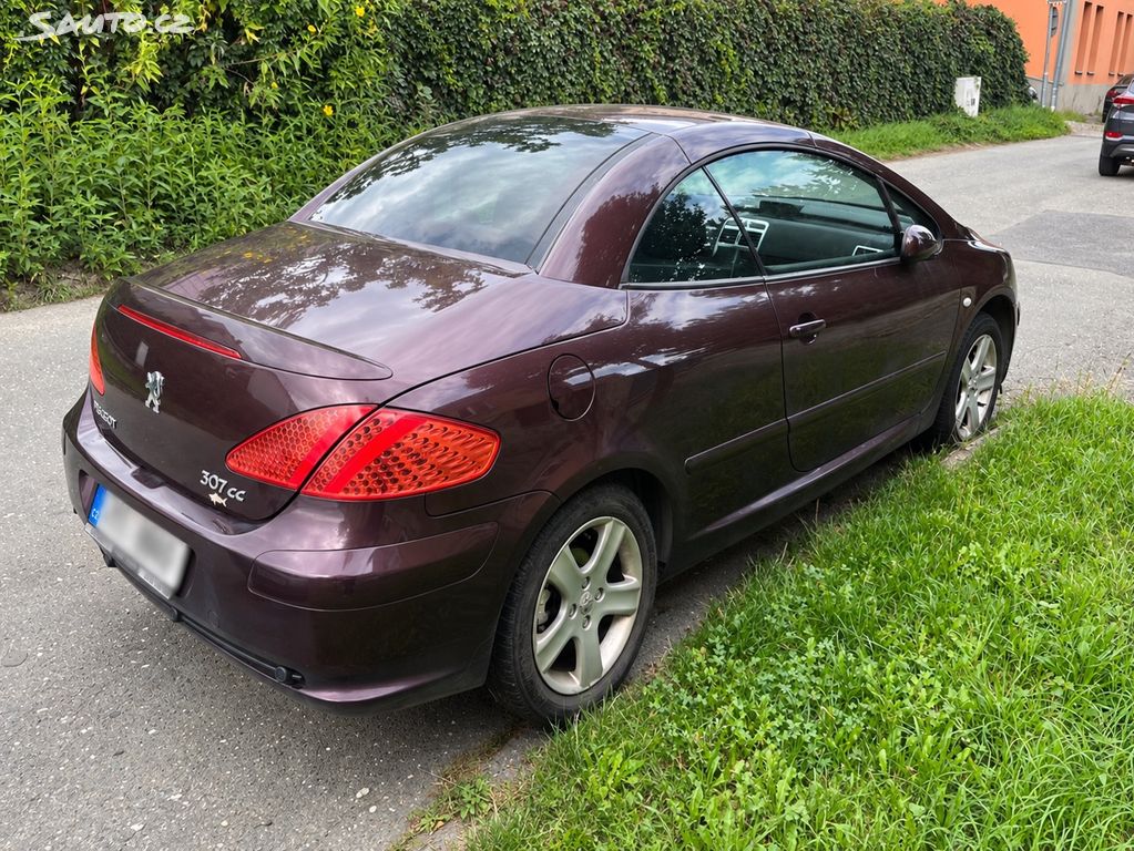 Peugeot 307 2004 nga Republika Çeke