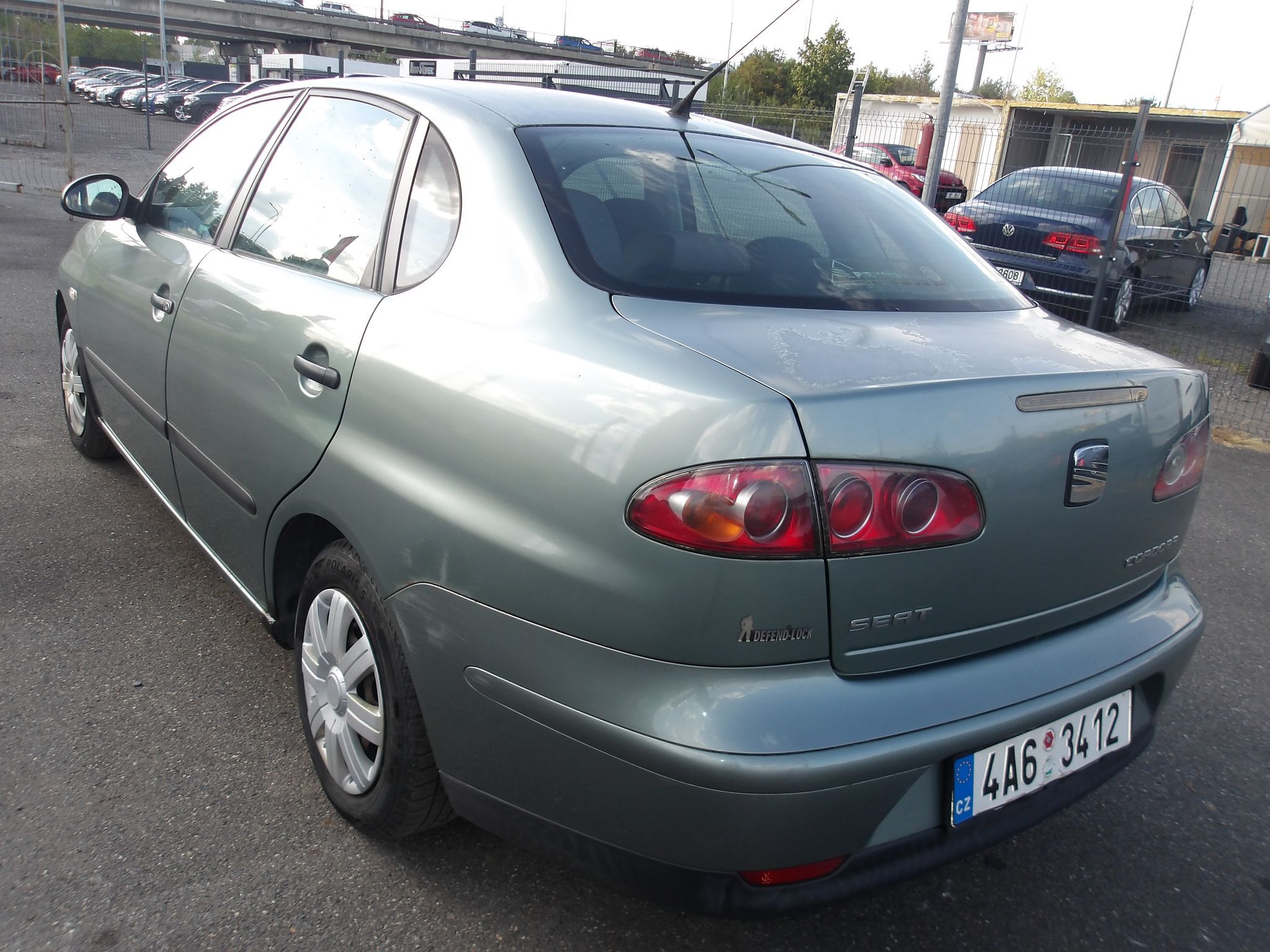 Seat Cordoba, 1,2i ČR 2.MAJITEL ! - fotka 5