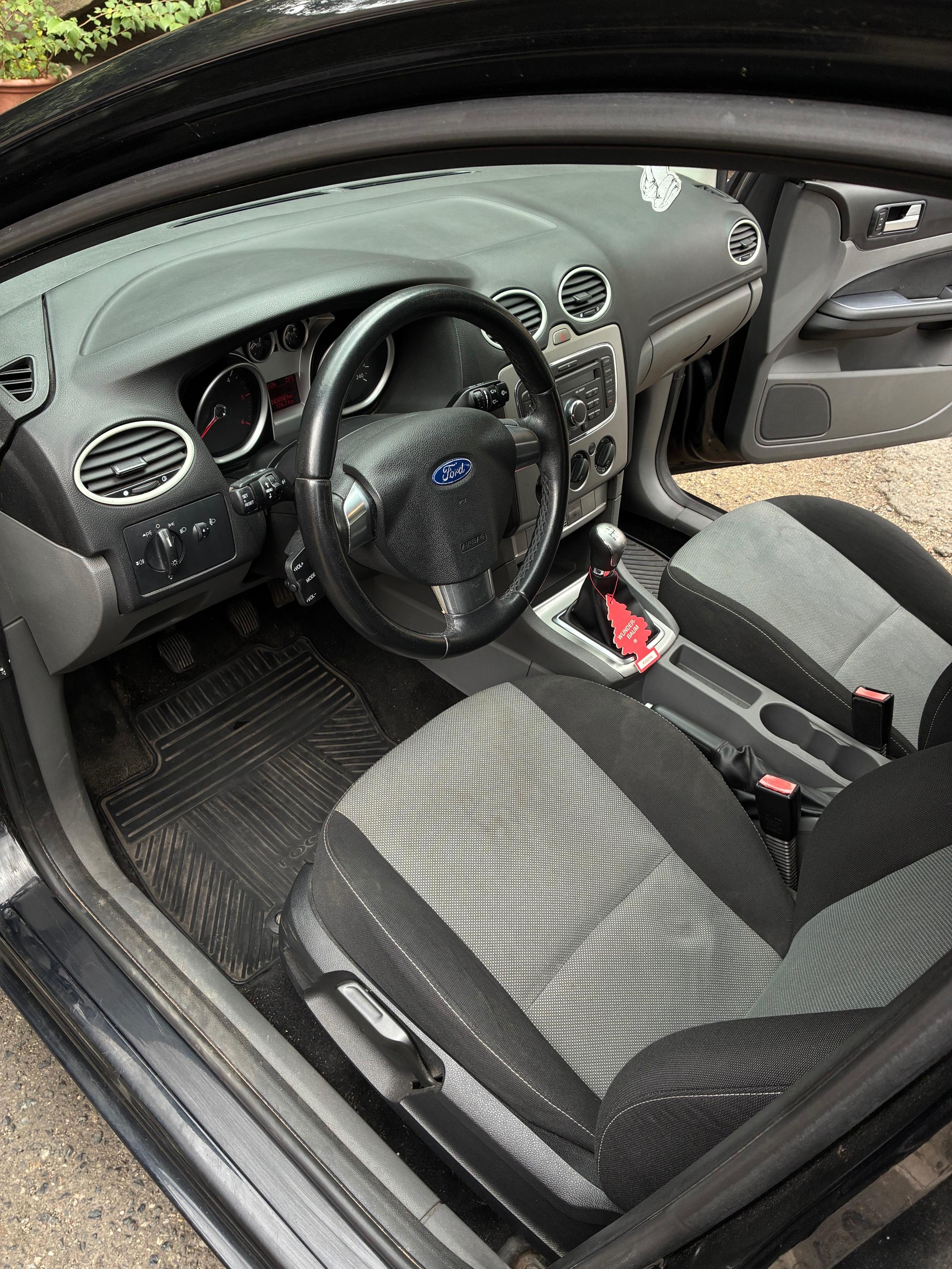 Ford Focus, Ford Focus Mk2 2010 1.6 TDCi - fotka 5