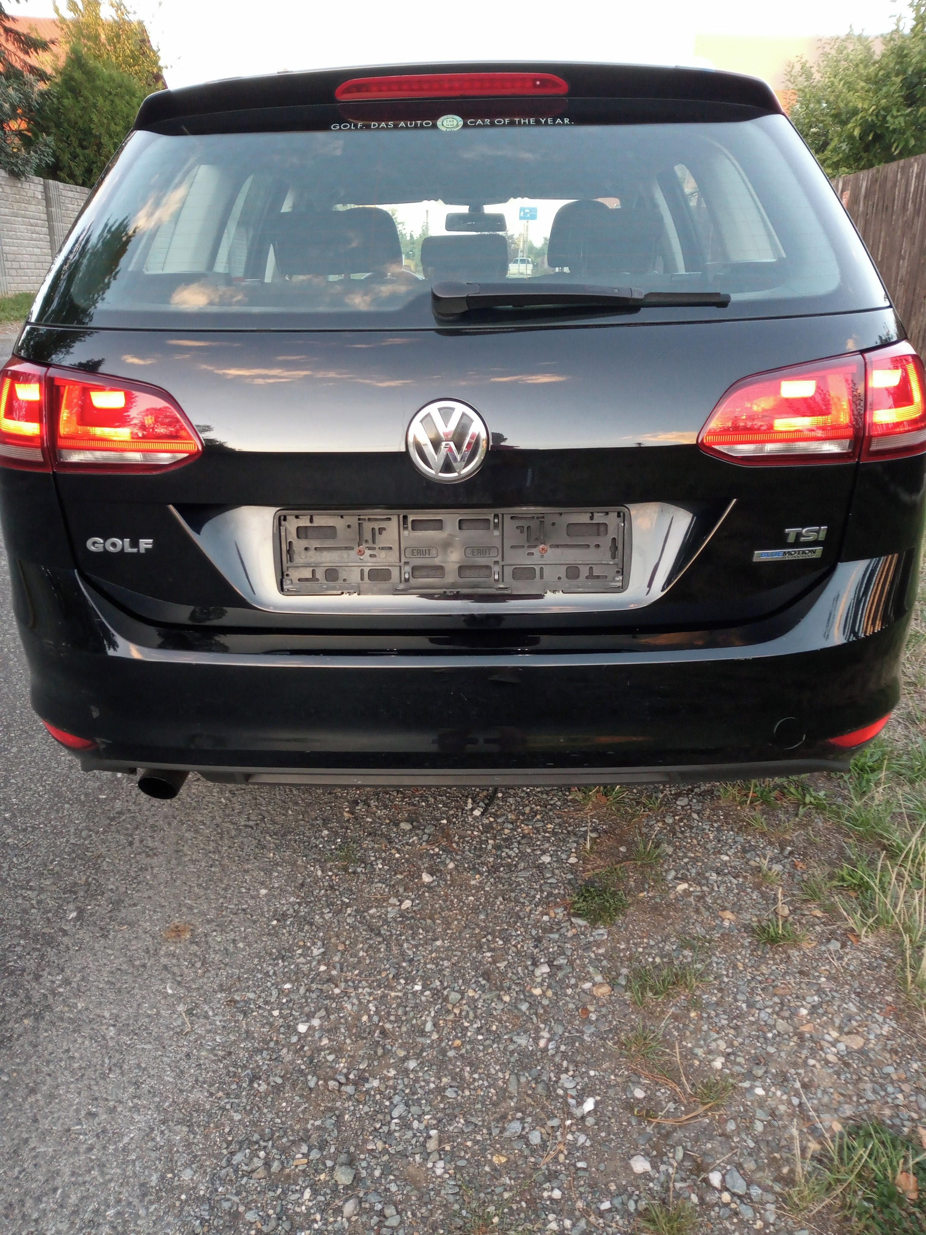 Volkswagen Golf, 1,2 TSI 77kw Nová STK! - fotka 5