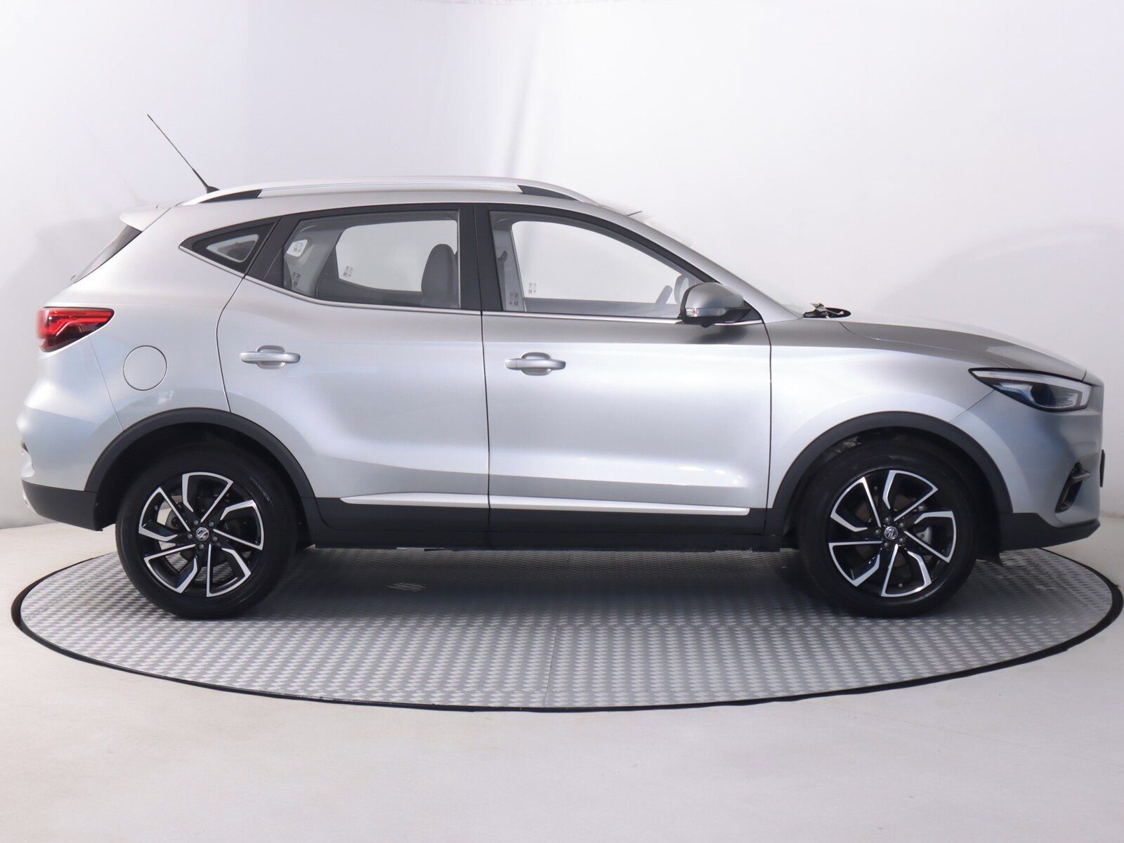 MG ZS, 1.5, Emotion Plus, Serv.kniha - fotka 6