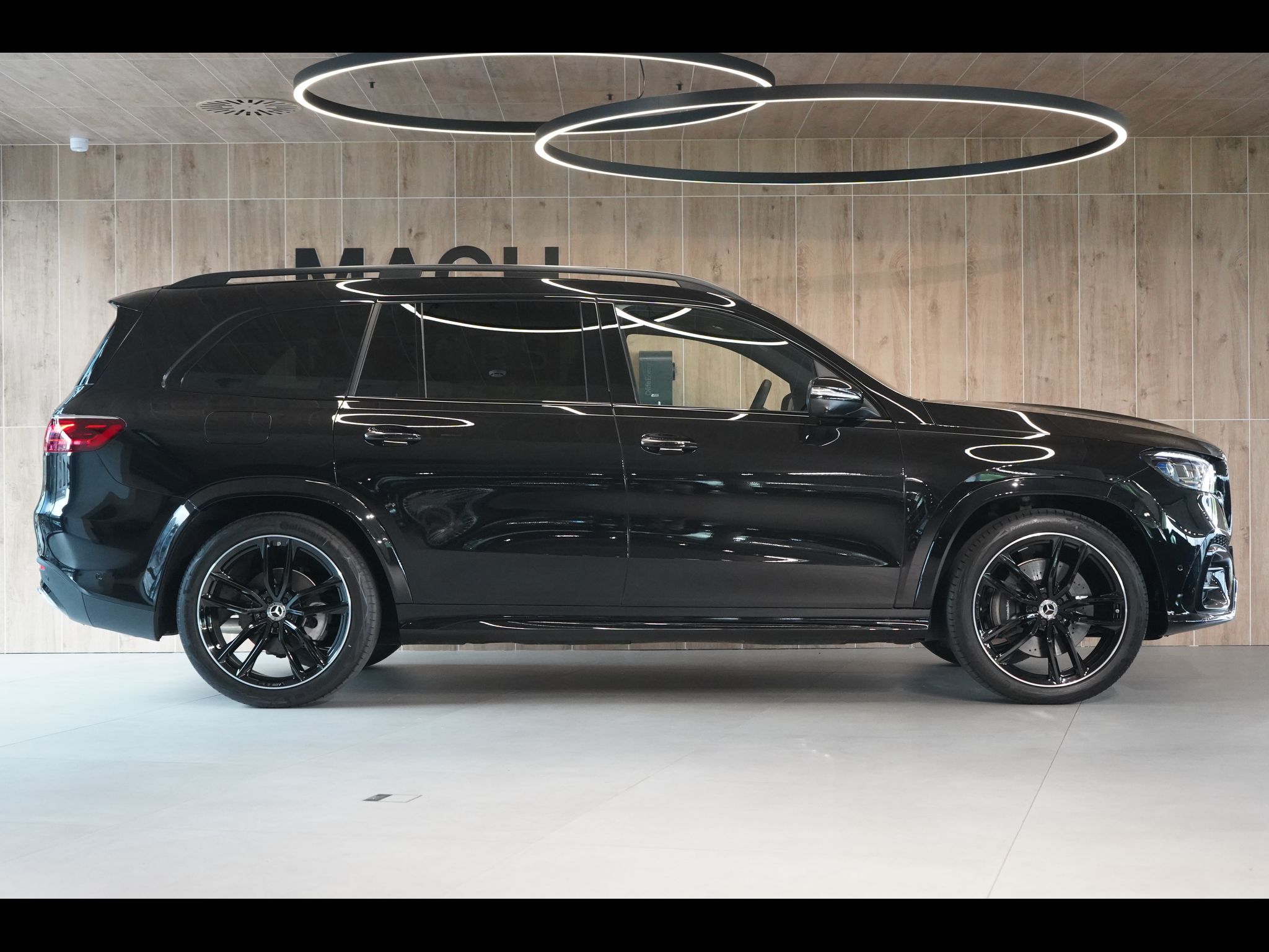 Mercedes-Benz GLS, 450d 4MATIC AMG, Exclusiv, TZ - fotka 6