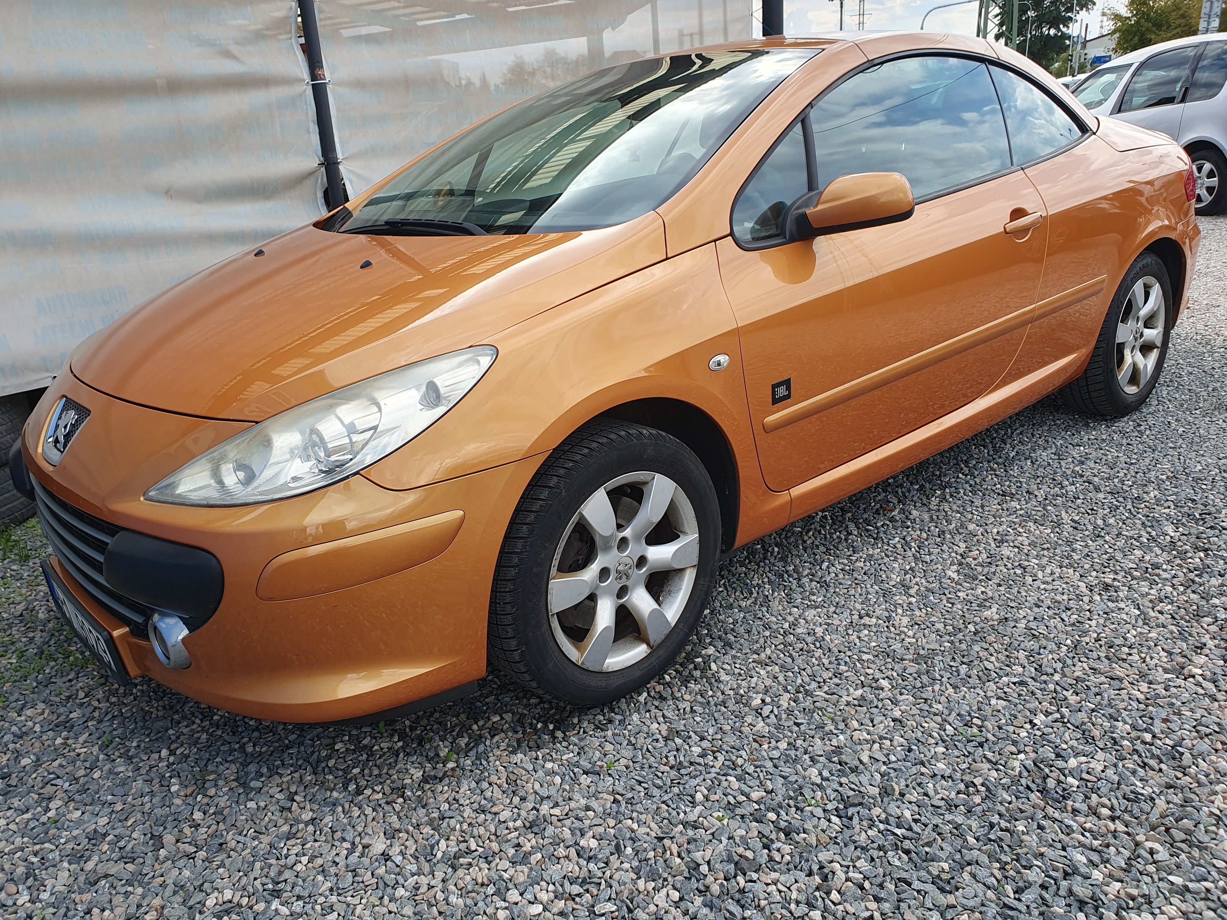 Peugeot 307, 2.0 HDI 100 KW - fotka 5