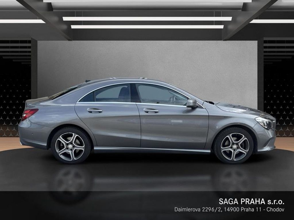 Mercedes-Benz CLA, Coupé CLA 180 kupé - fotka 3