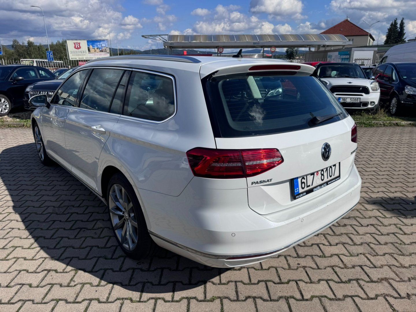 Volkswagen Passat, B8 2,0 TDI 110 KW BEZ AD BLUE - fotka 4