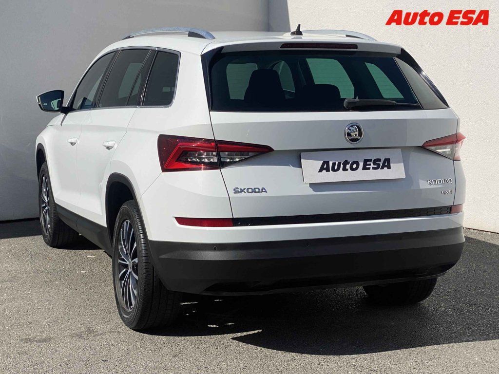 Škoda Kodiaq, 2.0 TDi 4x4,2.maj,ČR,DSG - fotka 6