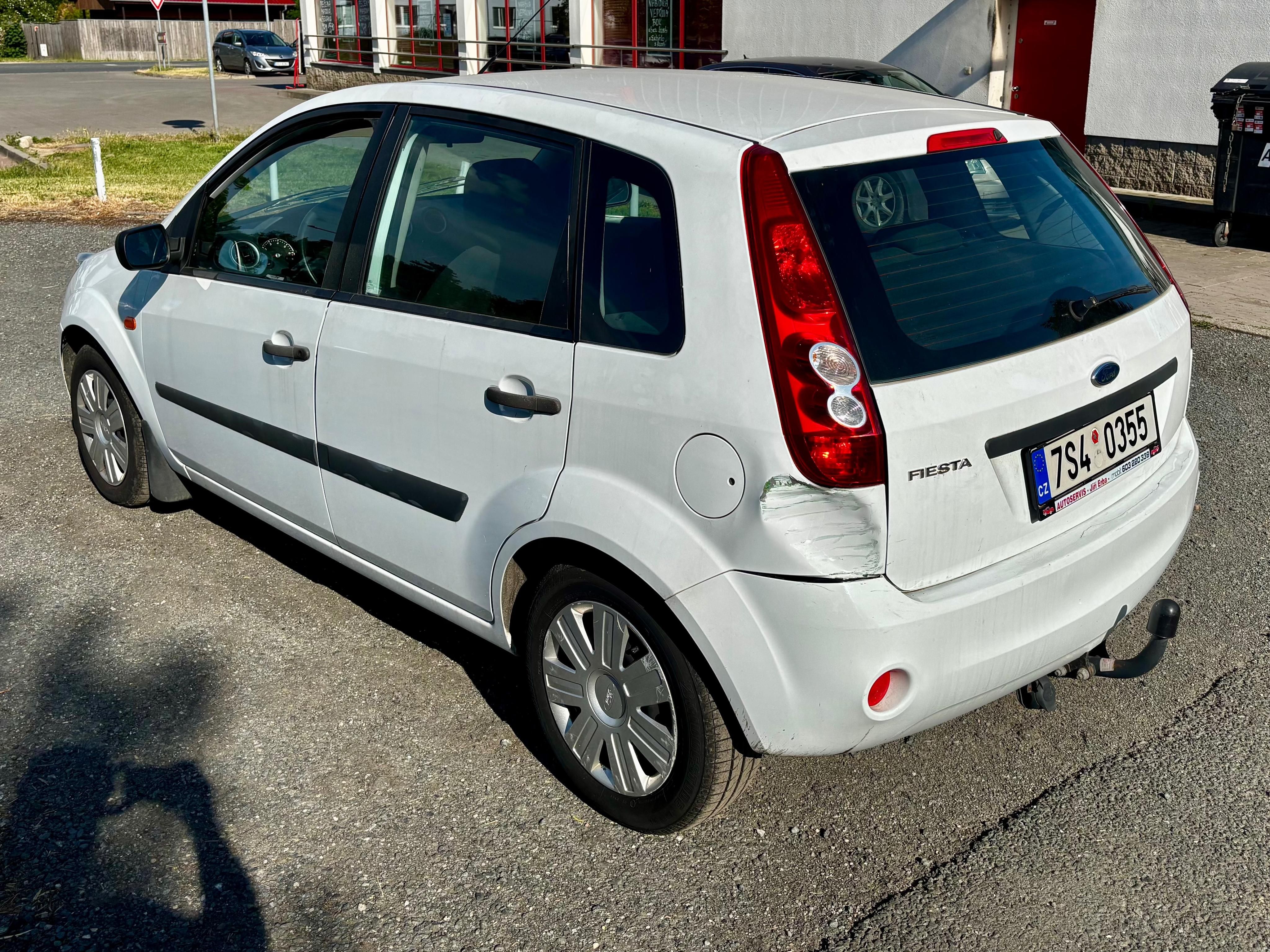 Ford Fiesta, 1.3 51 kW - fotka 4