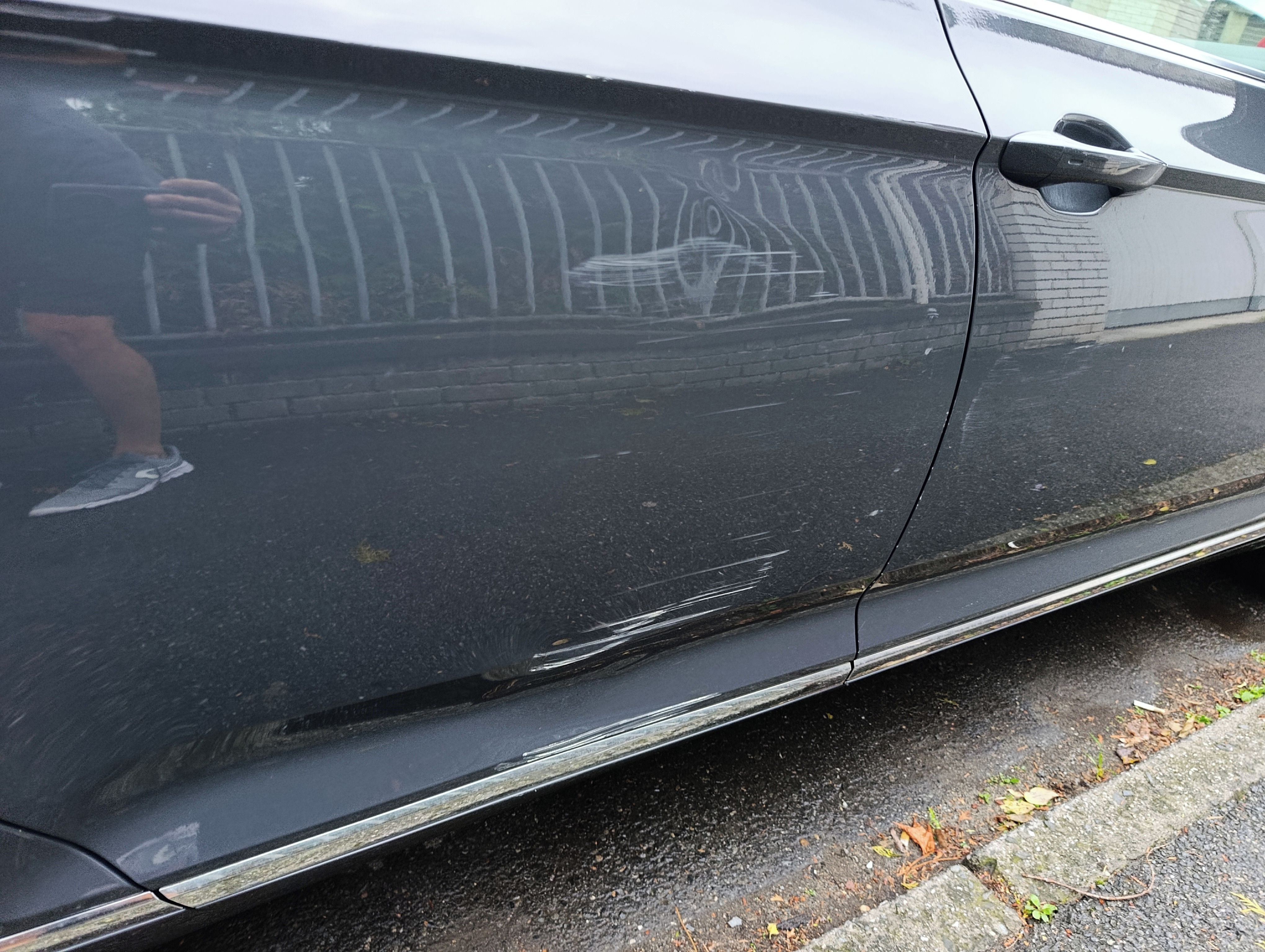 Volkswagen Passat, 2.0 TDI Servisováno - fotka 5