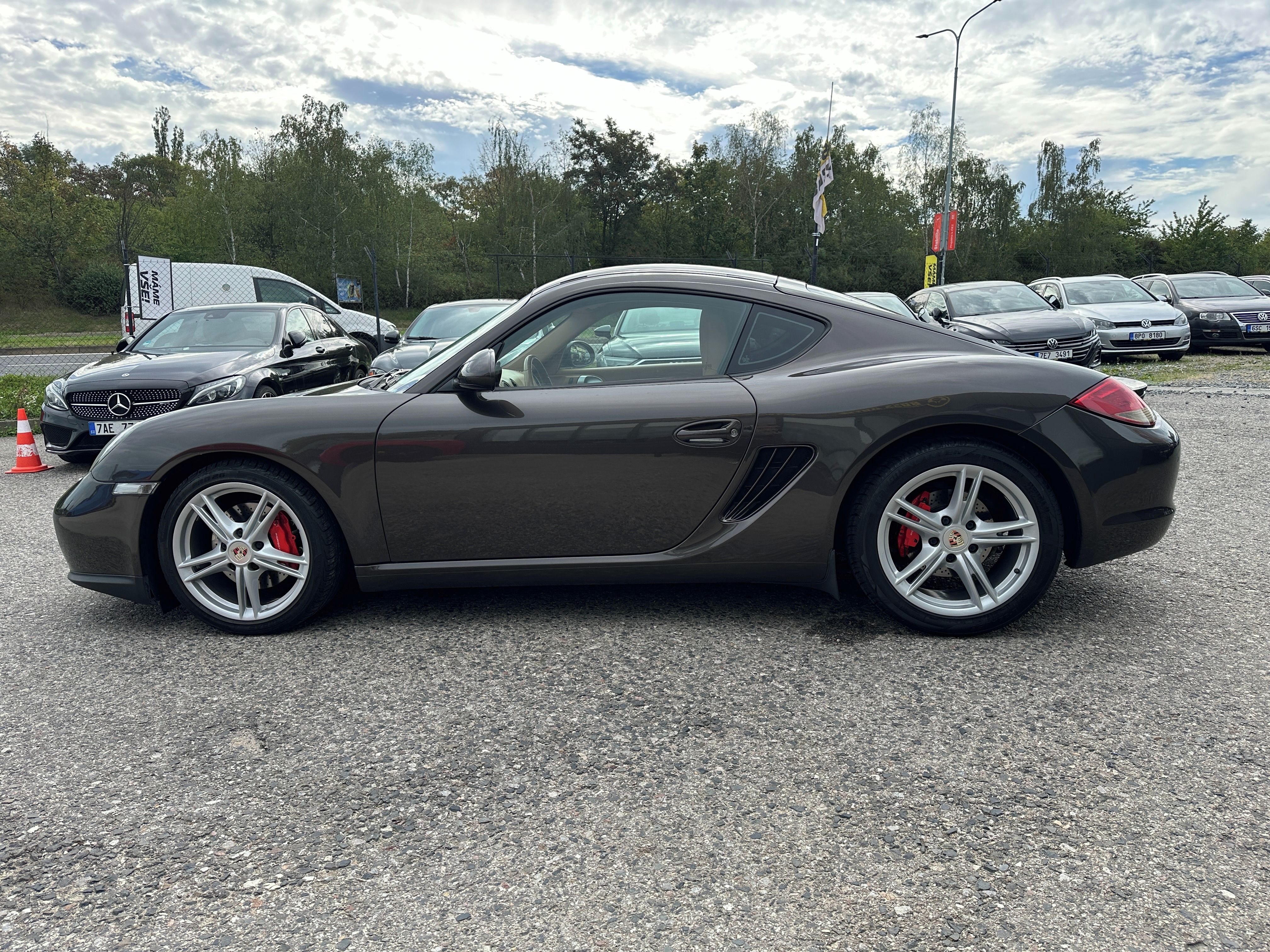 Porsche Cayman, Porsche Cayman 2011 - fotka 4