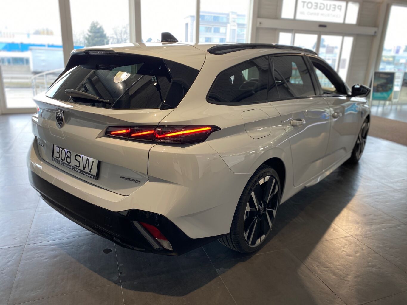 Peugeot 308, SW GT Hybrid 145k- PANORAMA + - fotka 4