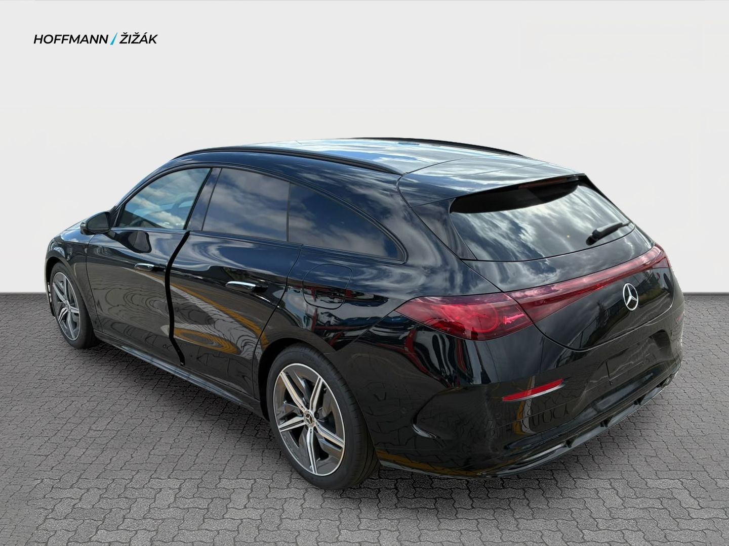 Mercedes-Benz CLA, 200 Shooting Brake - fotka 6