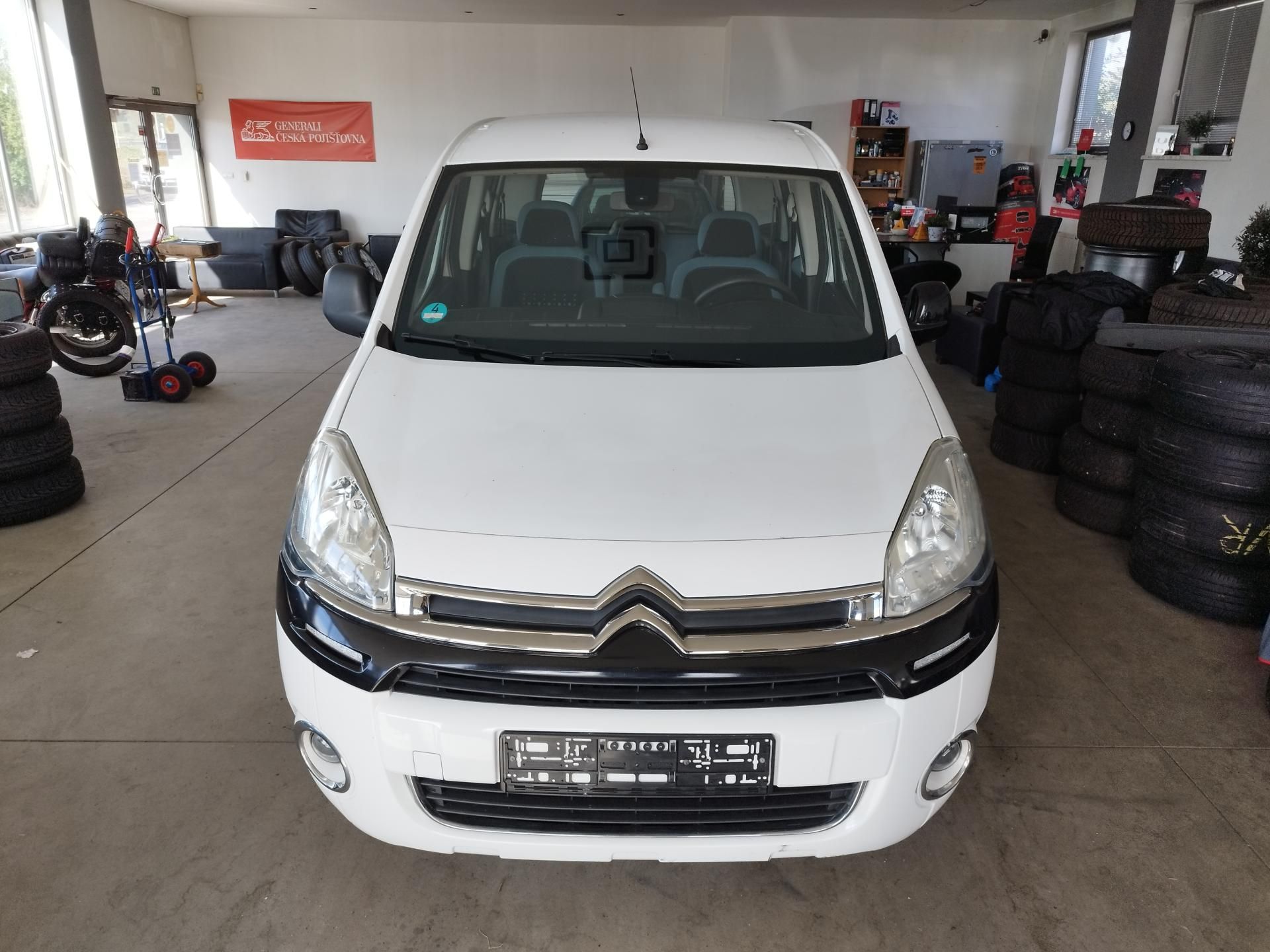 Citroën Berlingo, 1,6i,88KW,LED,KLIMA,SERVISKA - fotka 3