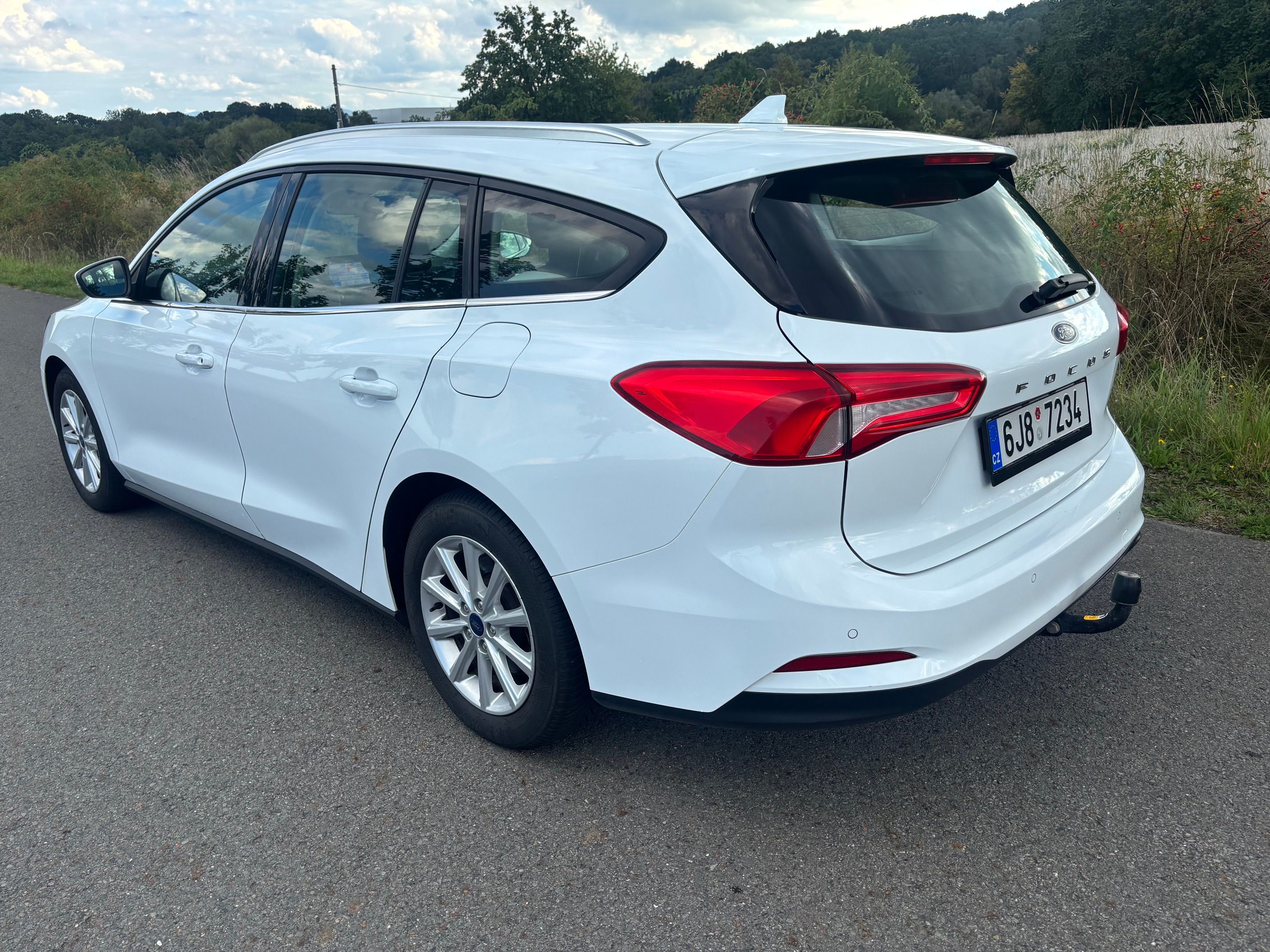 Ford Focus, Combi 1.5 EcoBlue 88kw, ČR - fotka 4