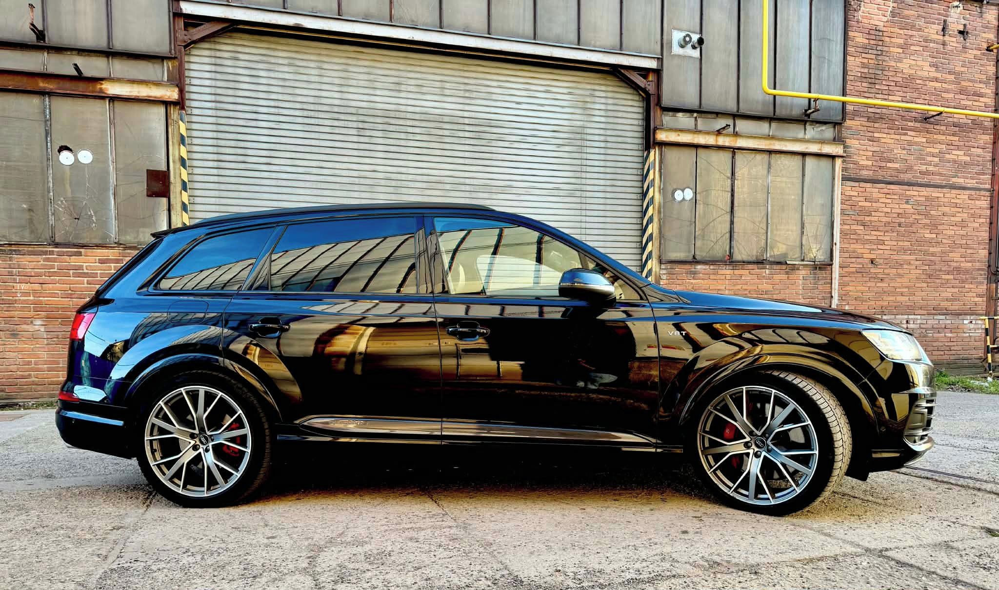 Audi SQ7, AUDI SQ7 4.0 V8 320KW - fotka 3