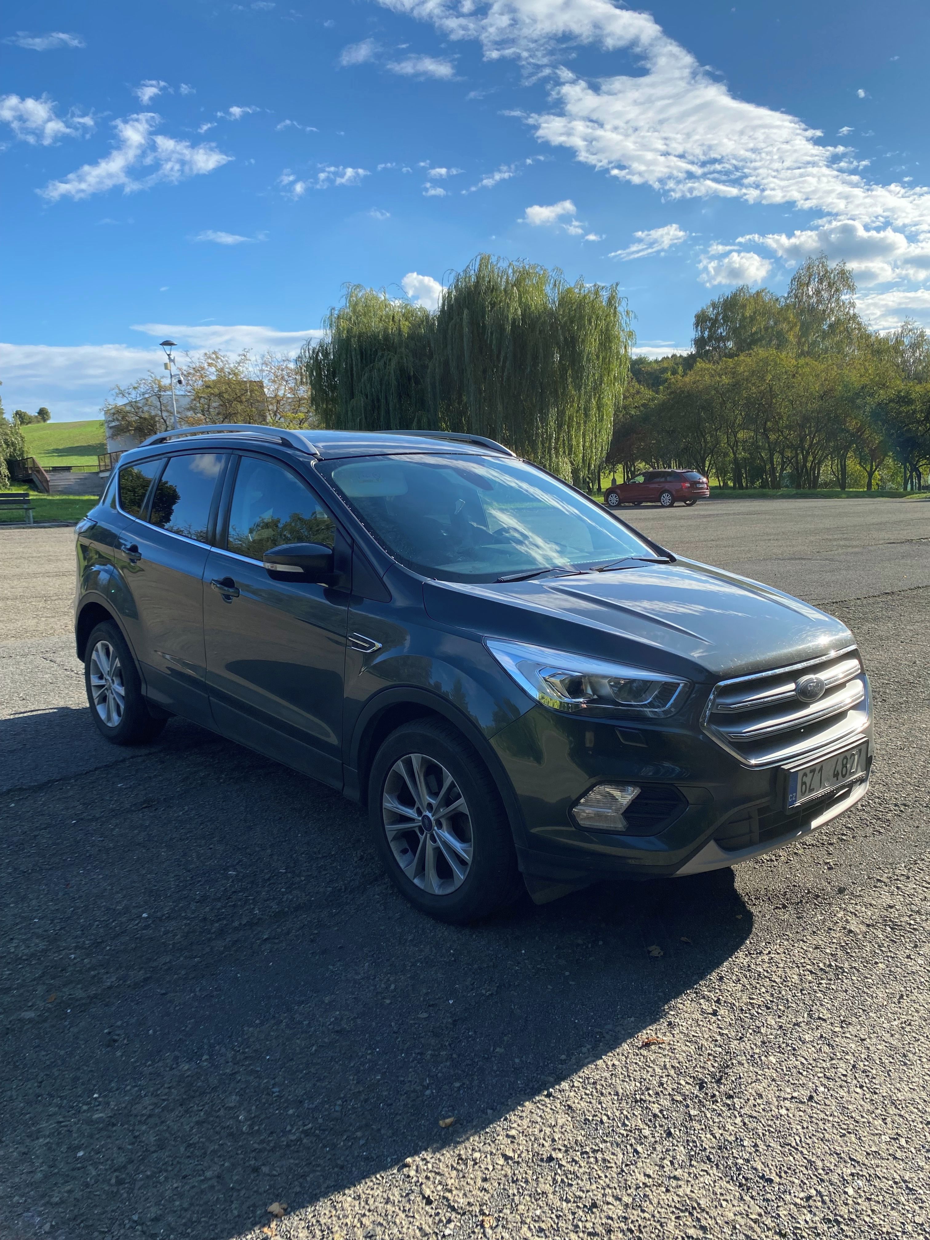 Ford Kuga, Ford Kuga 1,5 Ecoboos Titanium - fotka 2