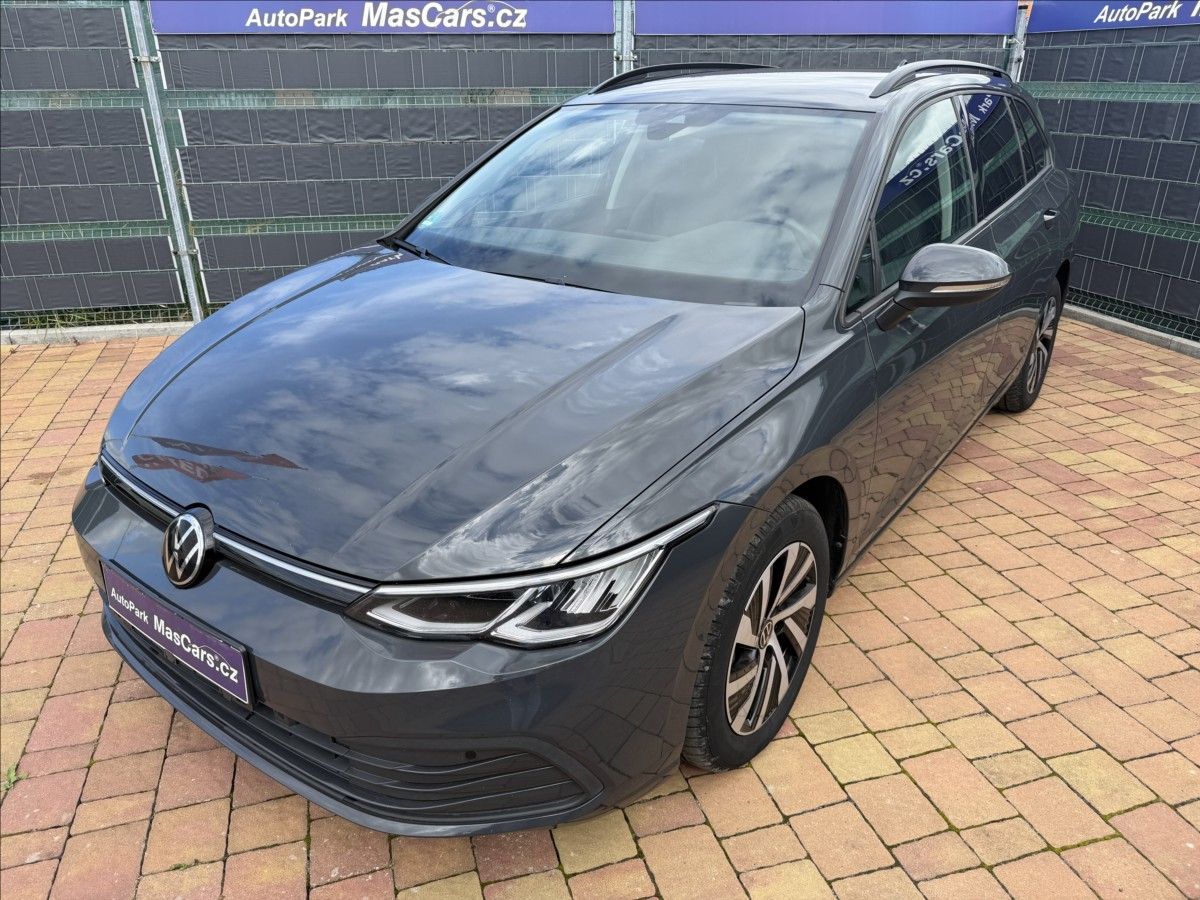 Volkswagen Golf, VIII 2.0 TDI Life DSG/ACC - fotka 4