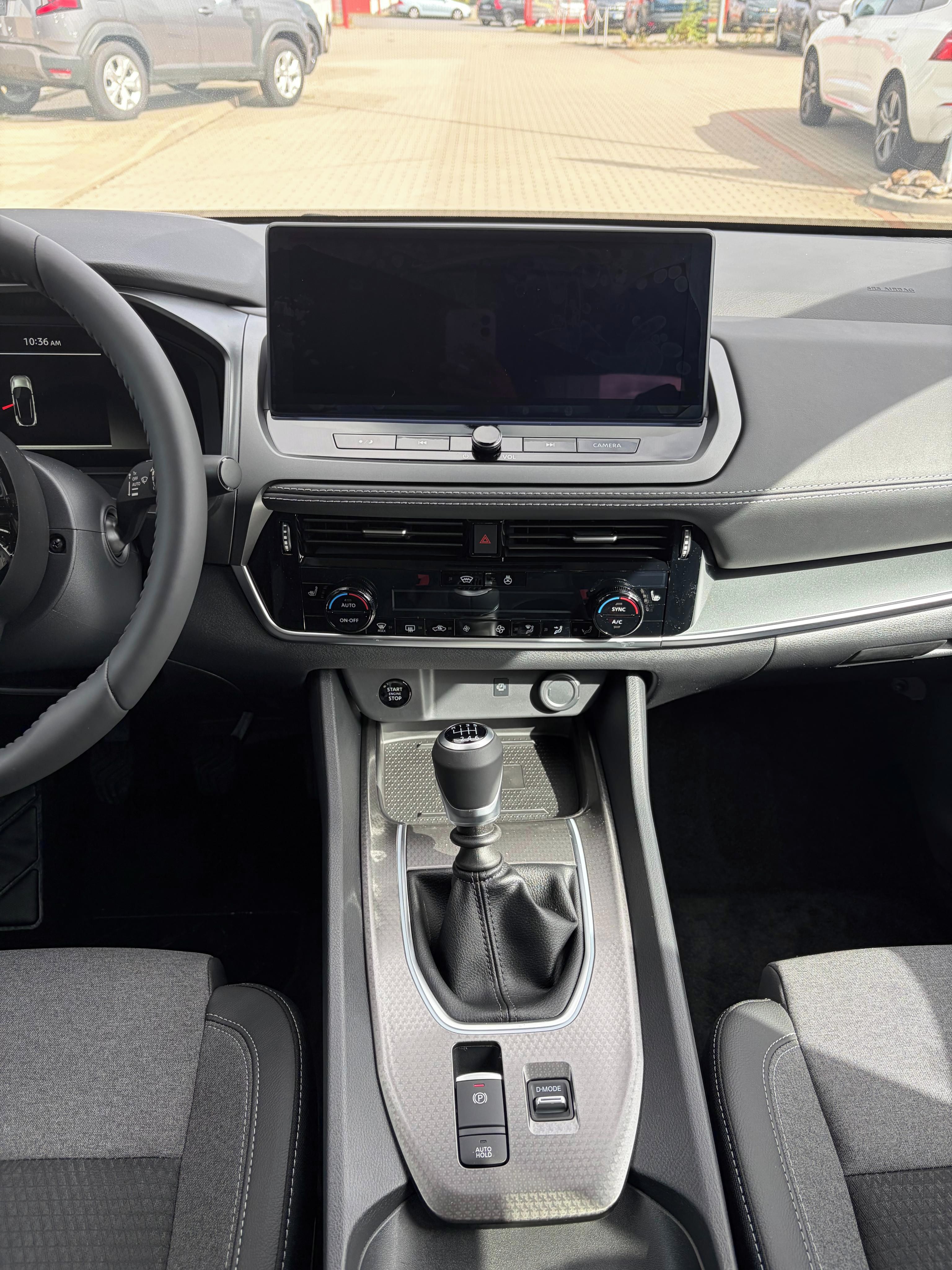 Nissan Qashqai, 1,3 DIG-T 103kW N-CONNECTA - fotka 6