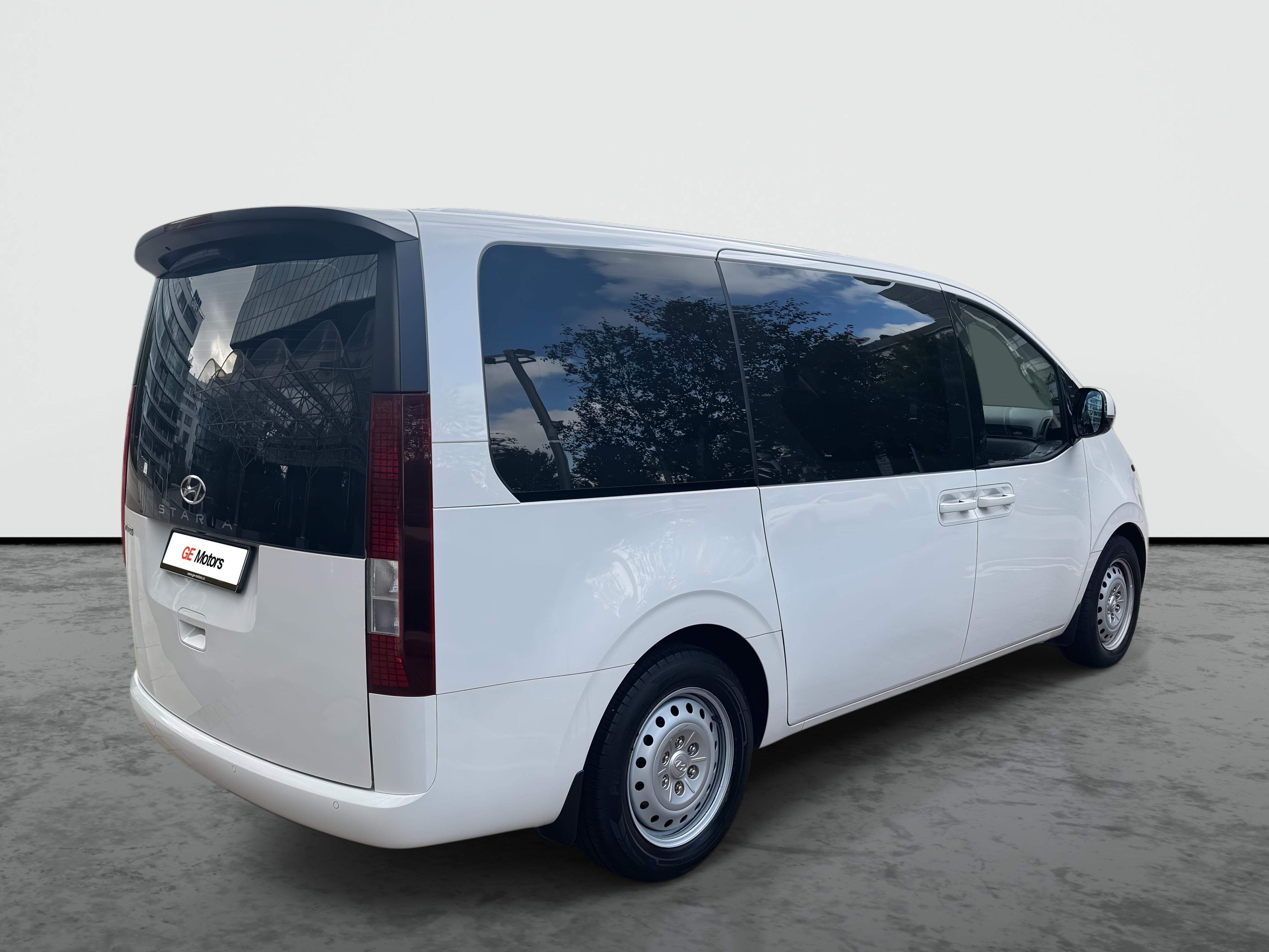 Hyundai Staria, 2.2 130kw COMFORT Kam DPH ČR - fotka 5