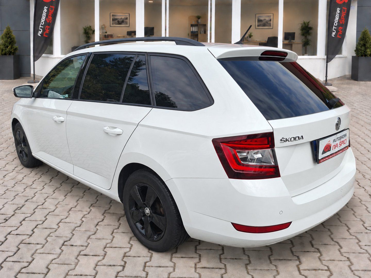 Škoda Fabia, 1.0TSI 81kW STYLE -ČR-DPH - fotka 5