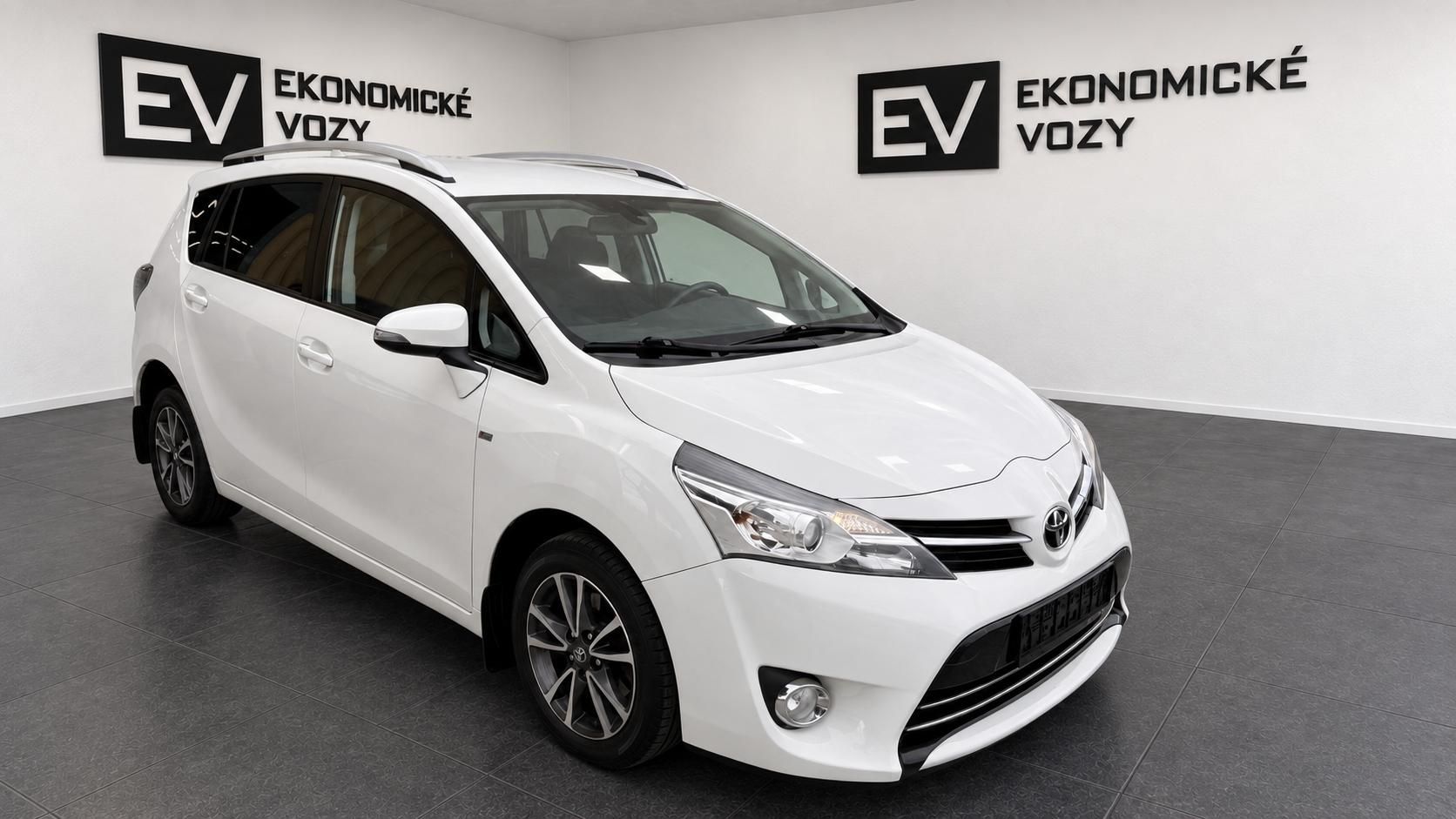 Toyota Verso, 2.0DID,ČR,7 MÍST,2 MAJITEL - fotka 5