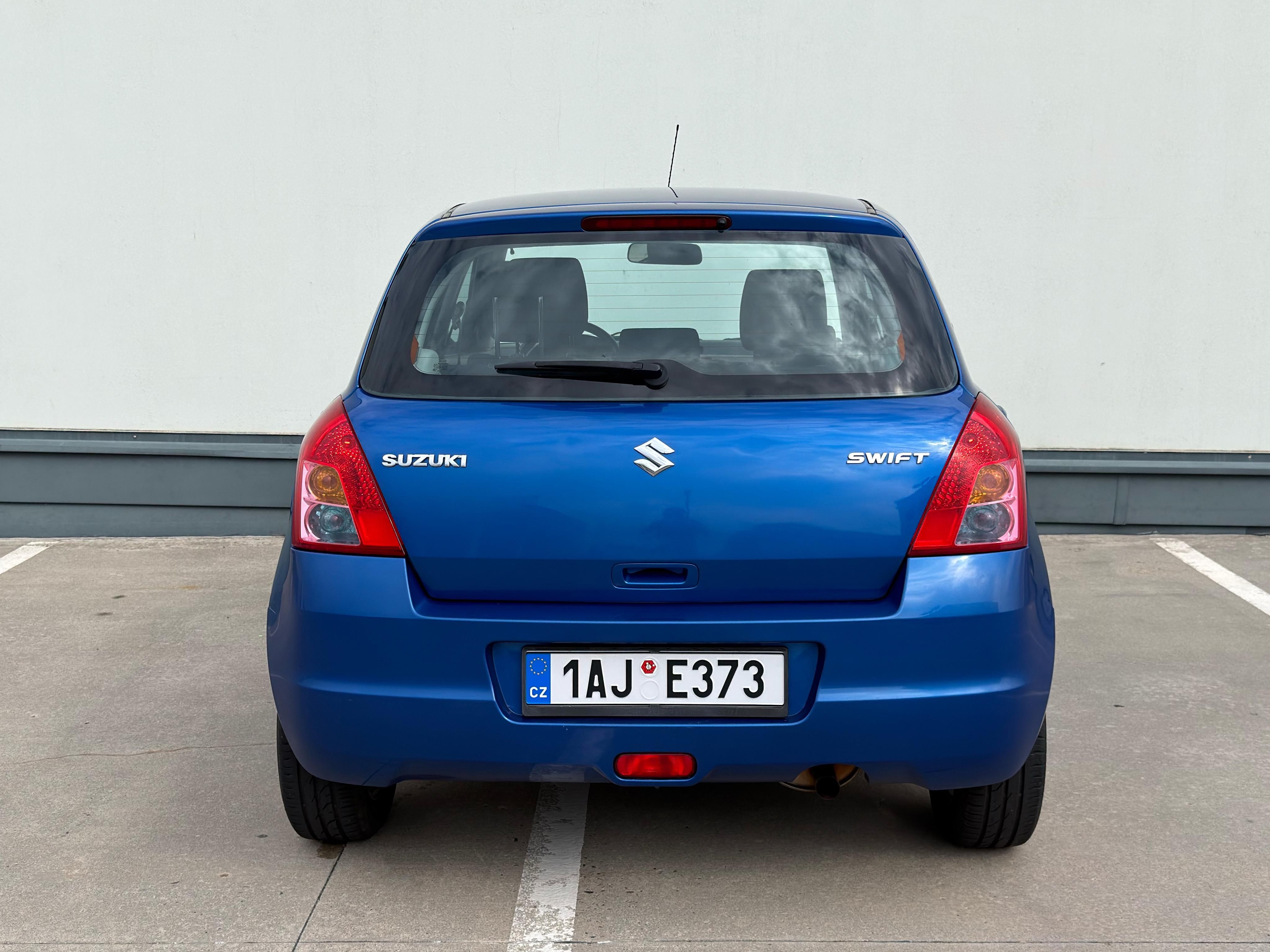Suzuki Swift, 1.3 Servisní kniha STK do 2028 - fotka 6