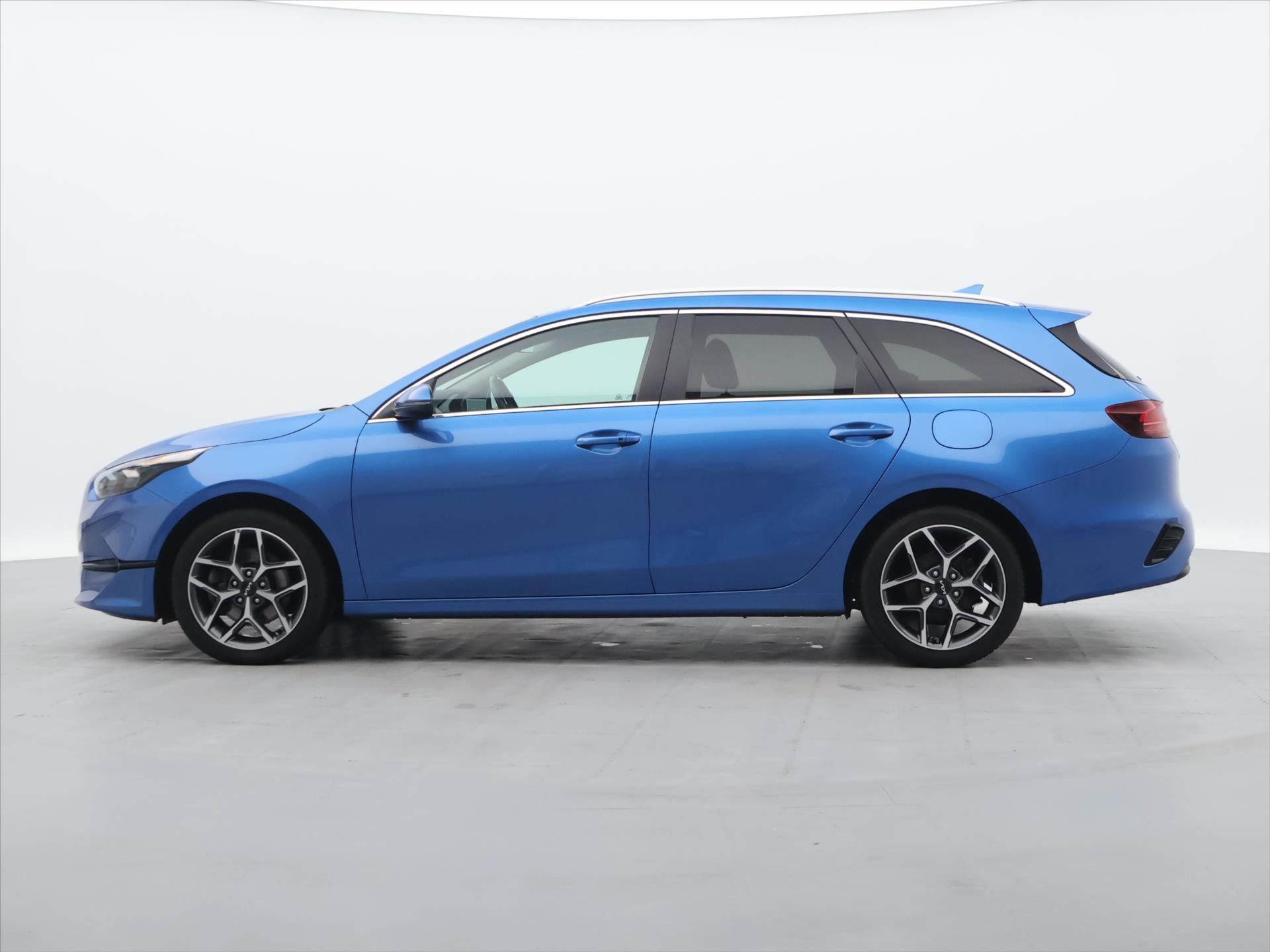 Kia Cee´d, 1,5 118 kW T-GDI CZ Zaruka LED - fotka 4