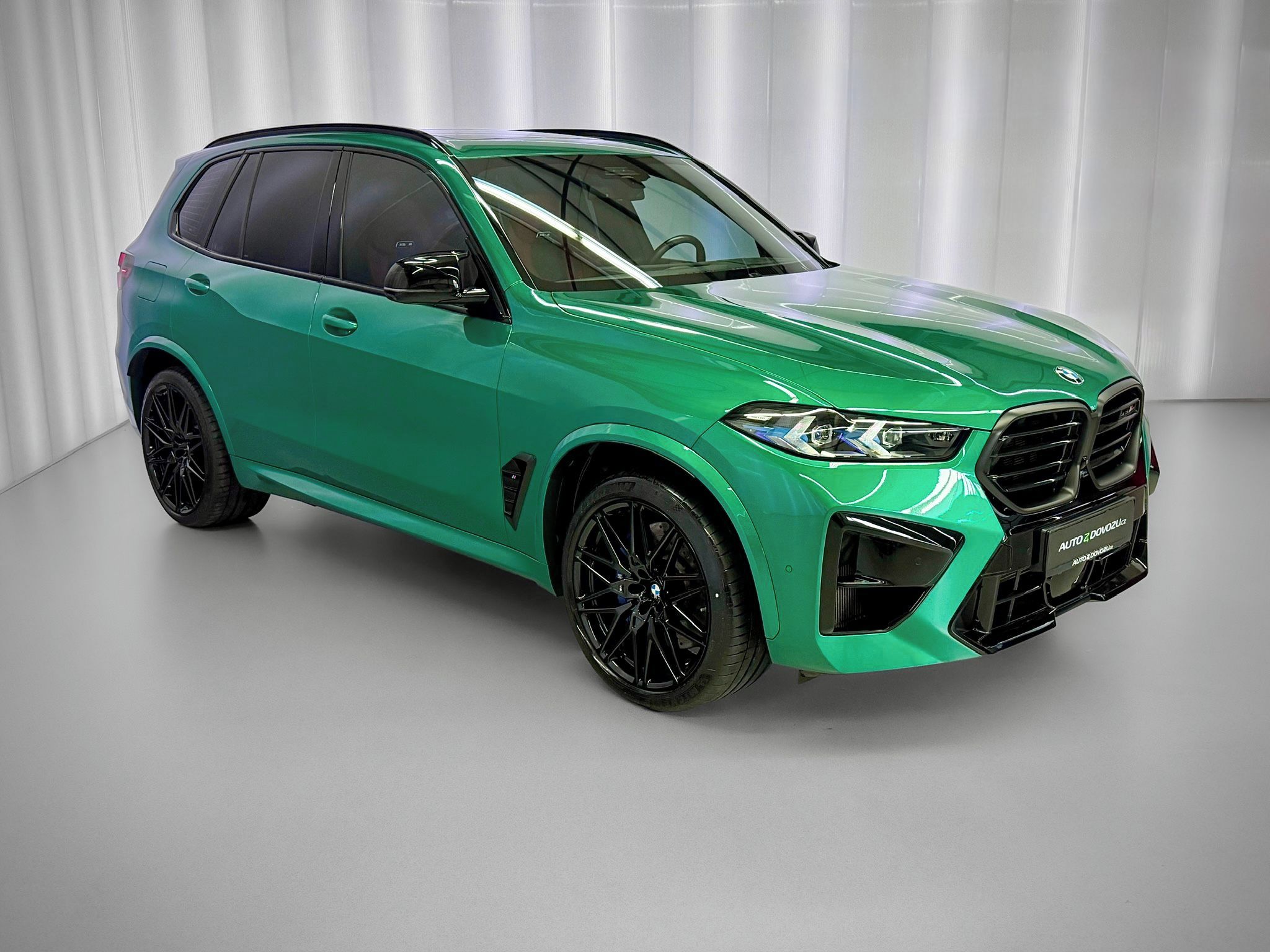 BMW X5, M xDrive COMPETITION, CARBON F - fotka 3