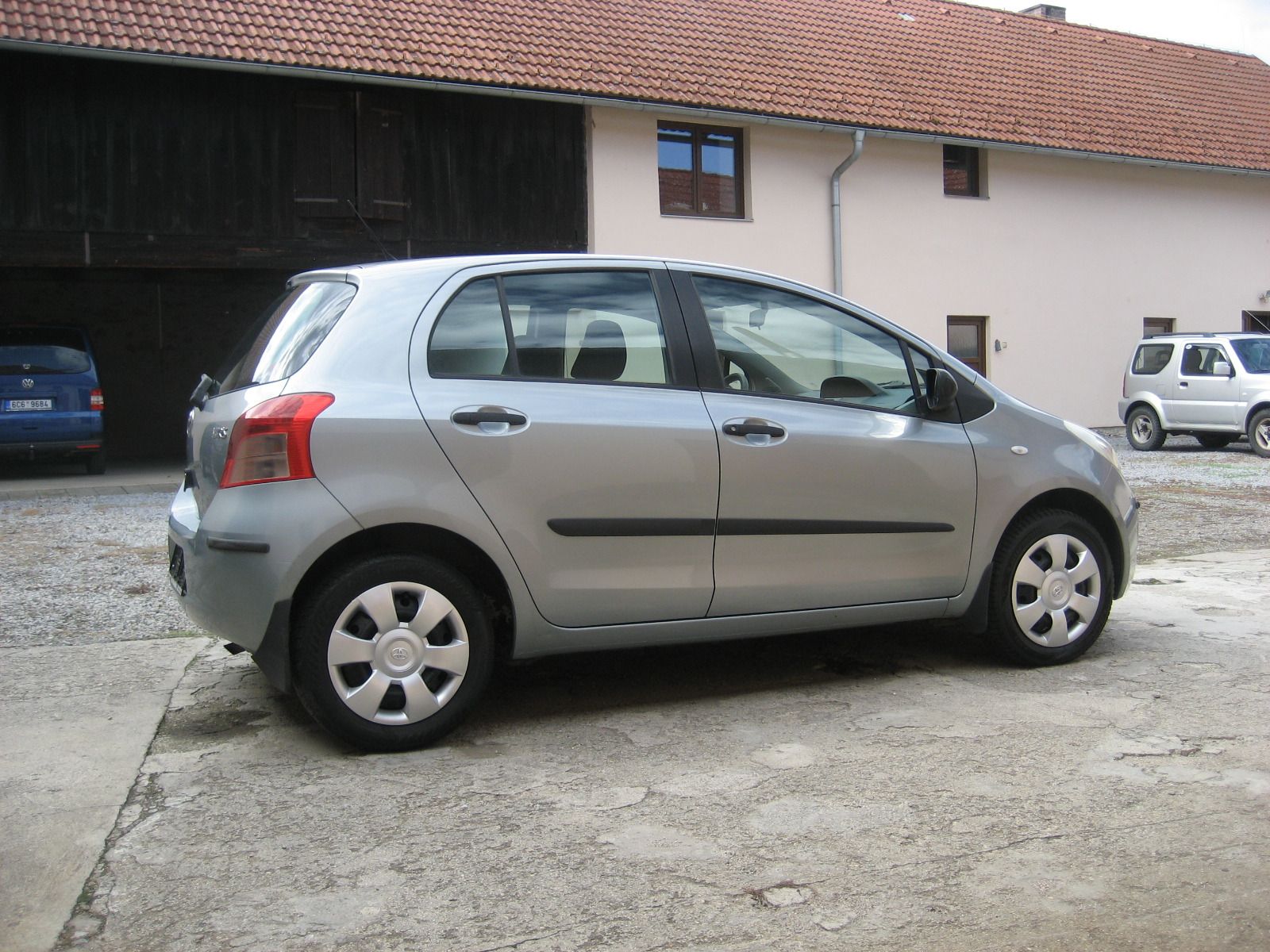 Toyota Yaris, 1.0, 140000 KM - fotka 6