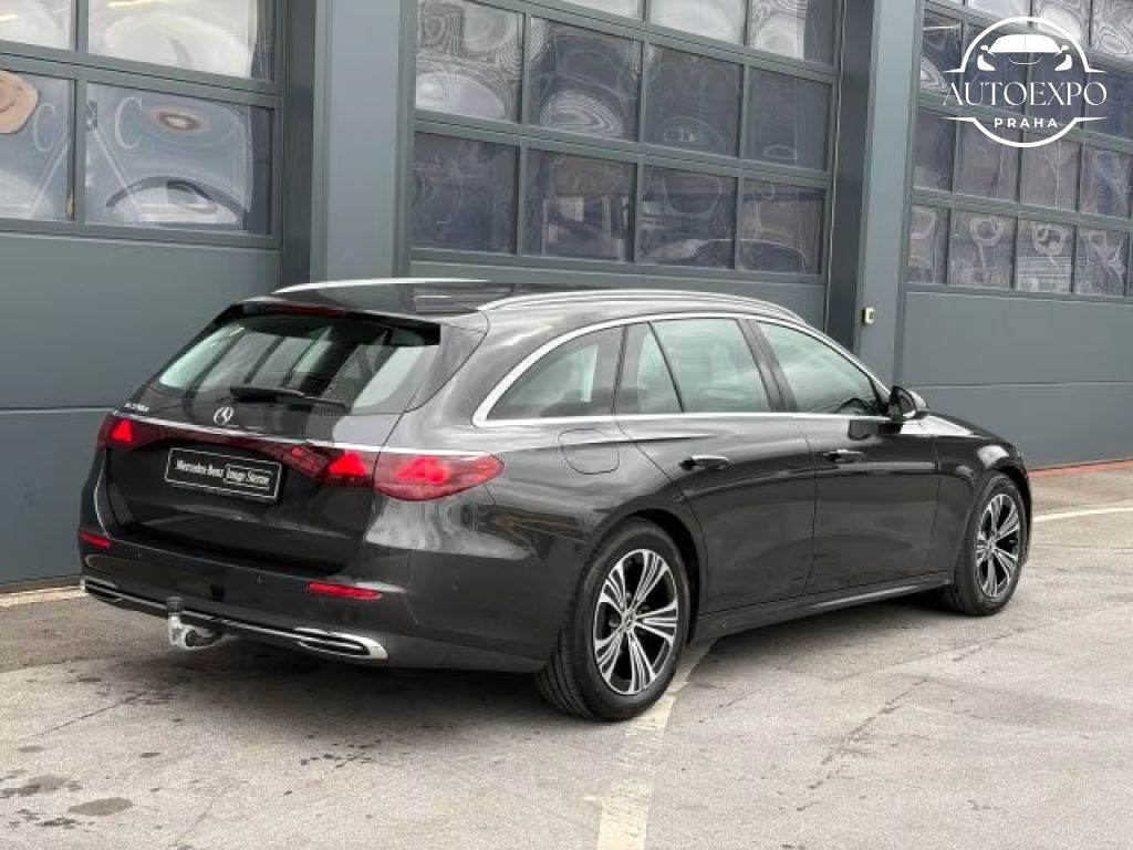 Mercedes-Benz Třídy E, 220d T AVANTGARDE *TAŽNÉ - fotka 5