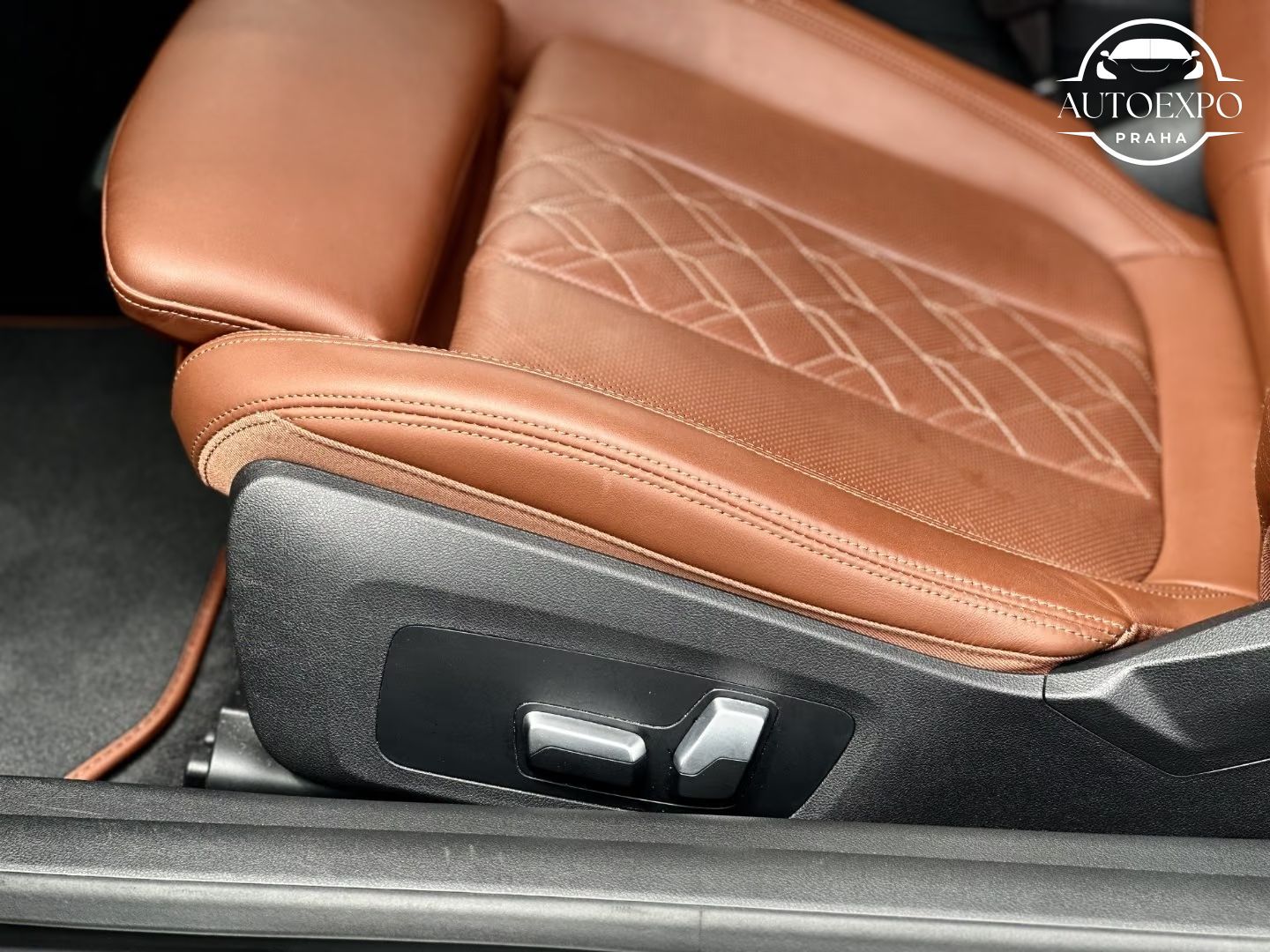 BMW Řada 4, 440d xDrive Coupé Head-Up HiFi - fotka 6