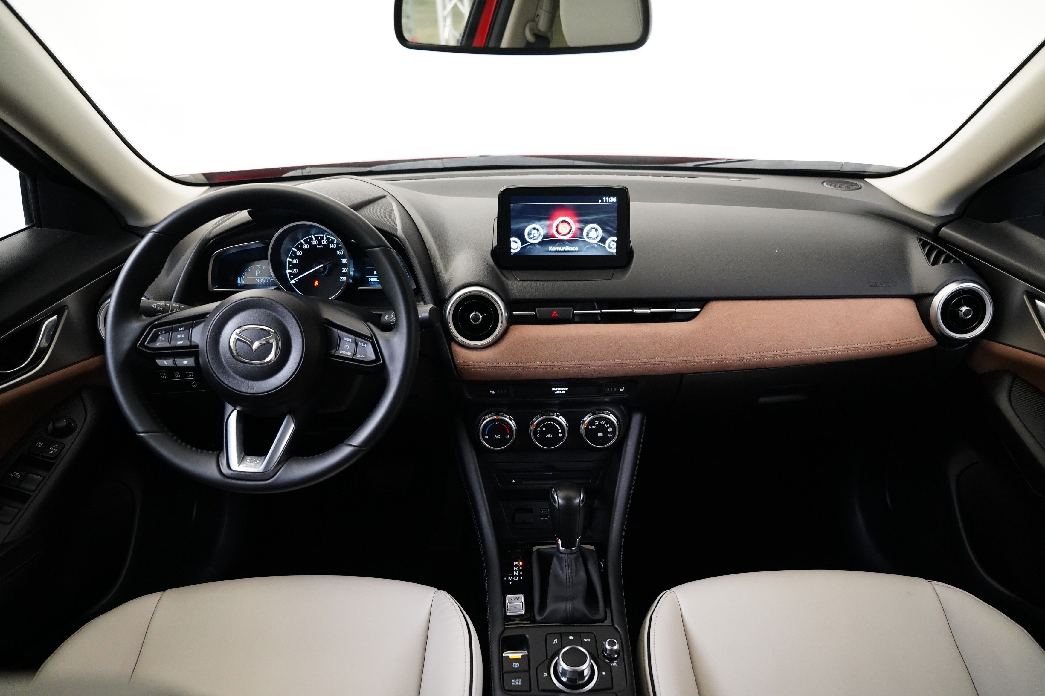 Mazda CX-3, 2.0 Skyactiv-G 81 kW Homura - fotka 5