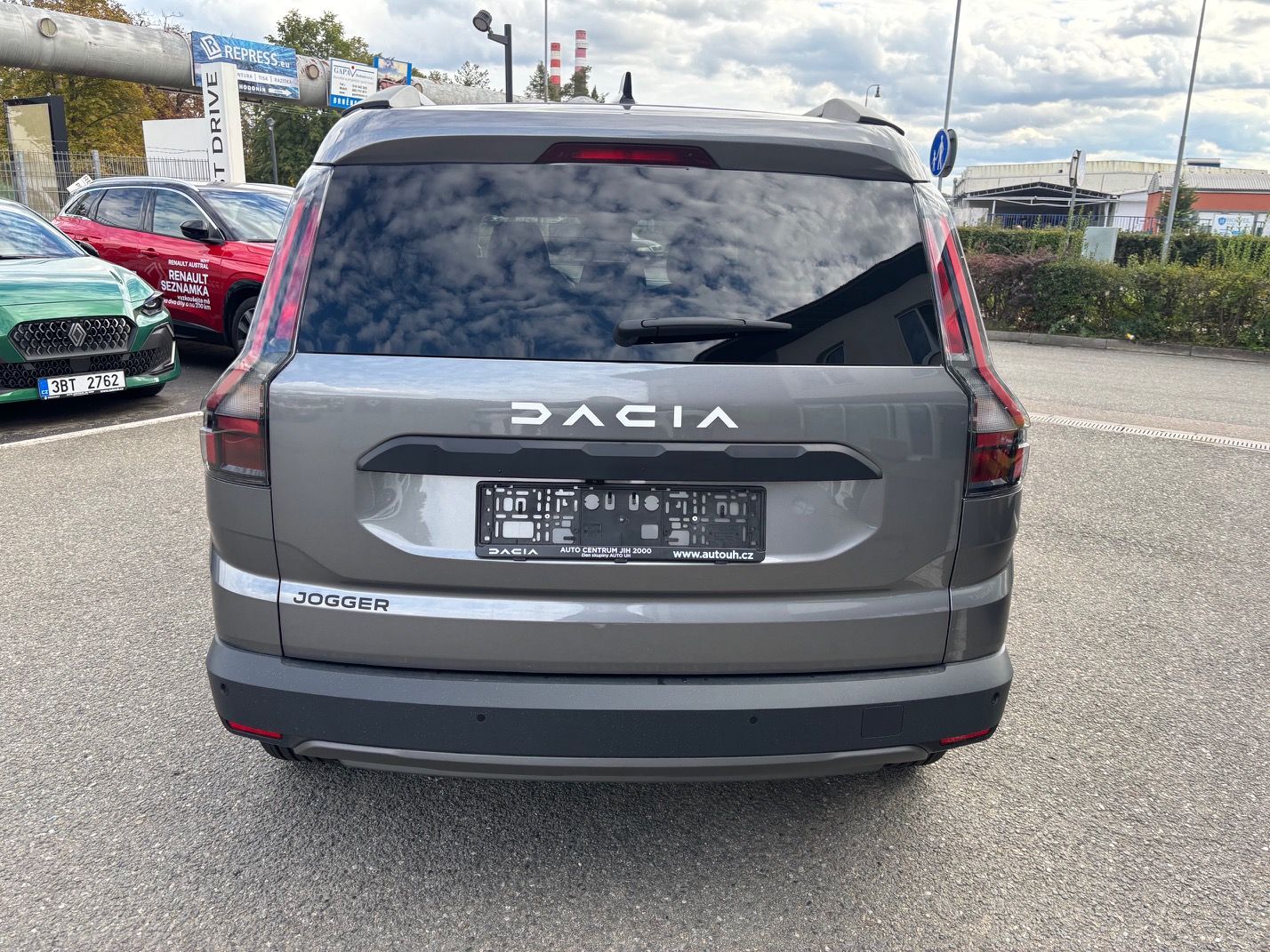 Dacia Jogger, Expression Eco-G 120 5 míst - fotka 4