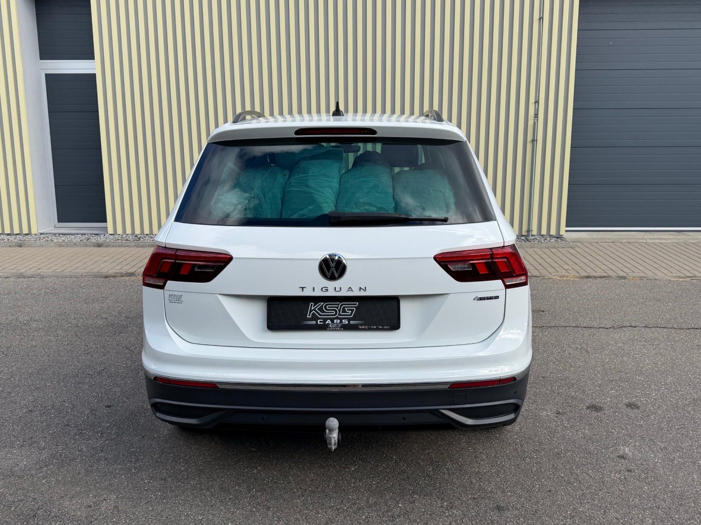 Volkswagen Tiguan, 2.0TDi 4x4! WEBASTO! IQ Light - fotka 6