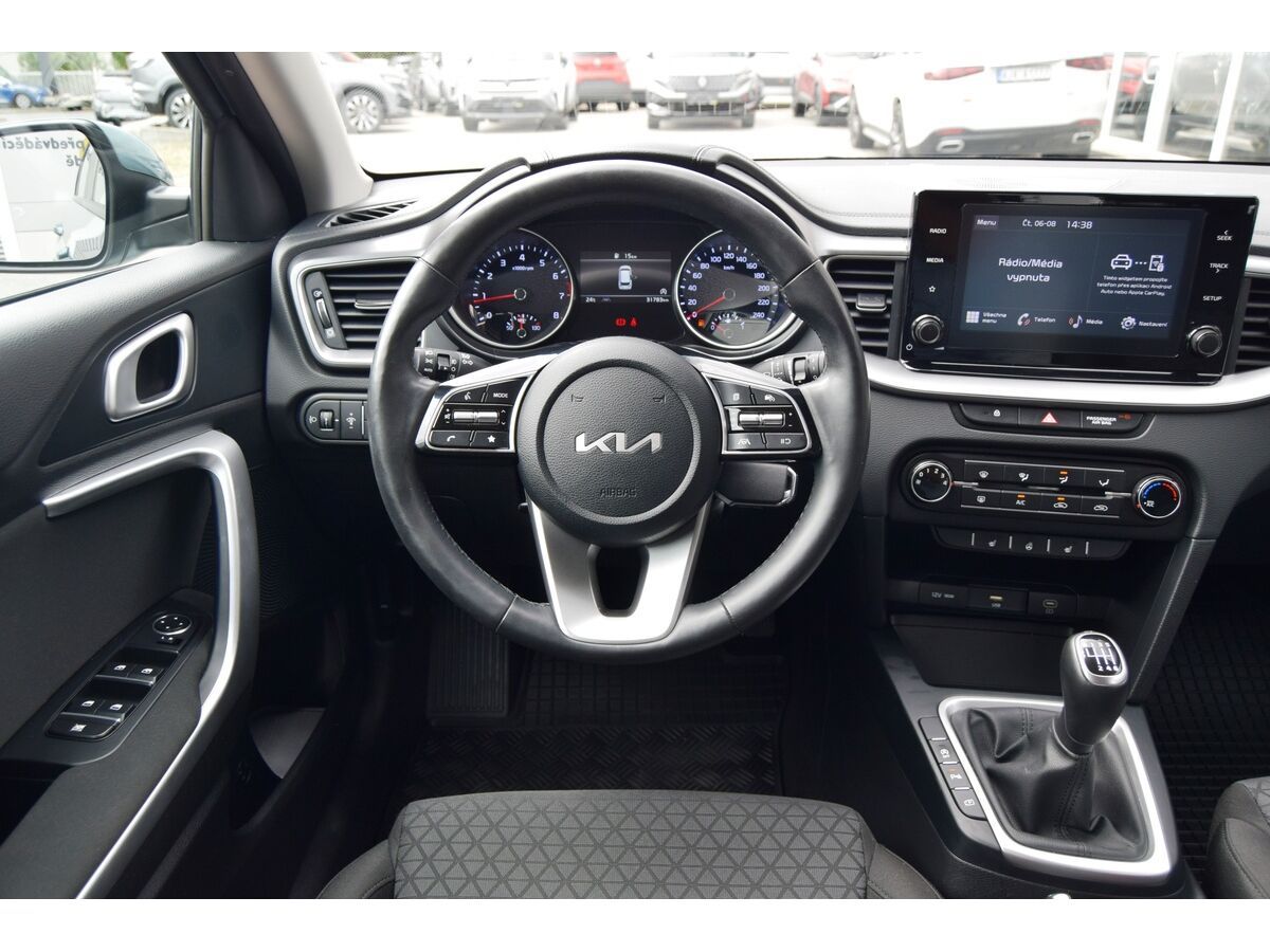 Kia Cee´d SW, SW 1,5 T-GDi 160k SPIN - fotka 6