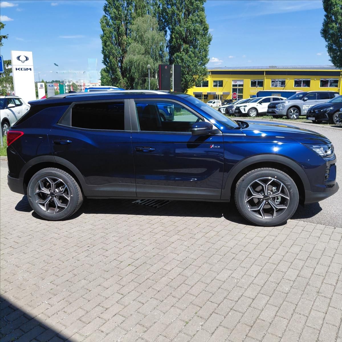 KGM Korando, 1.5 KORANDO  TURBO GDI SMART 2 - fotka 4