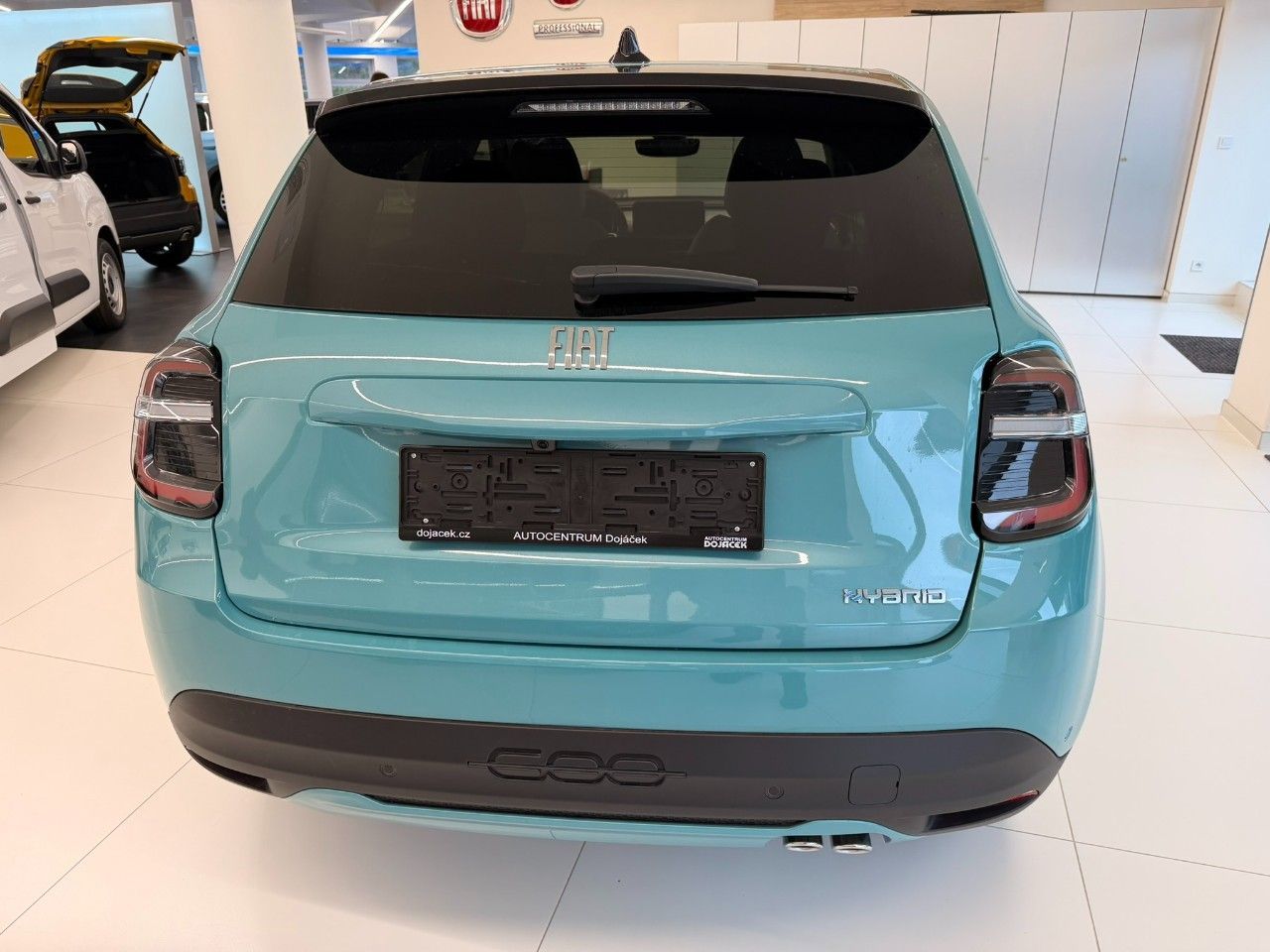 Fiat 600, La Prima 1.2 Turbo Hybrid 145k - fotka 5