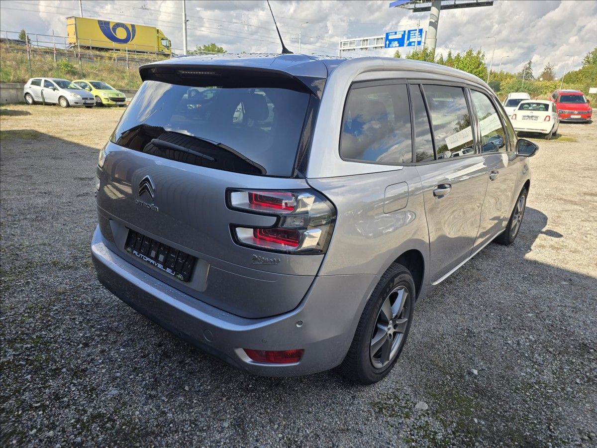 Citroën C4 Picasso, 1,6 HDI  88 kw automat - fotka 5