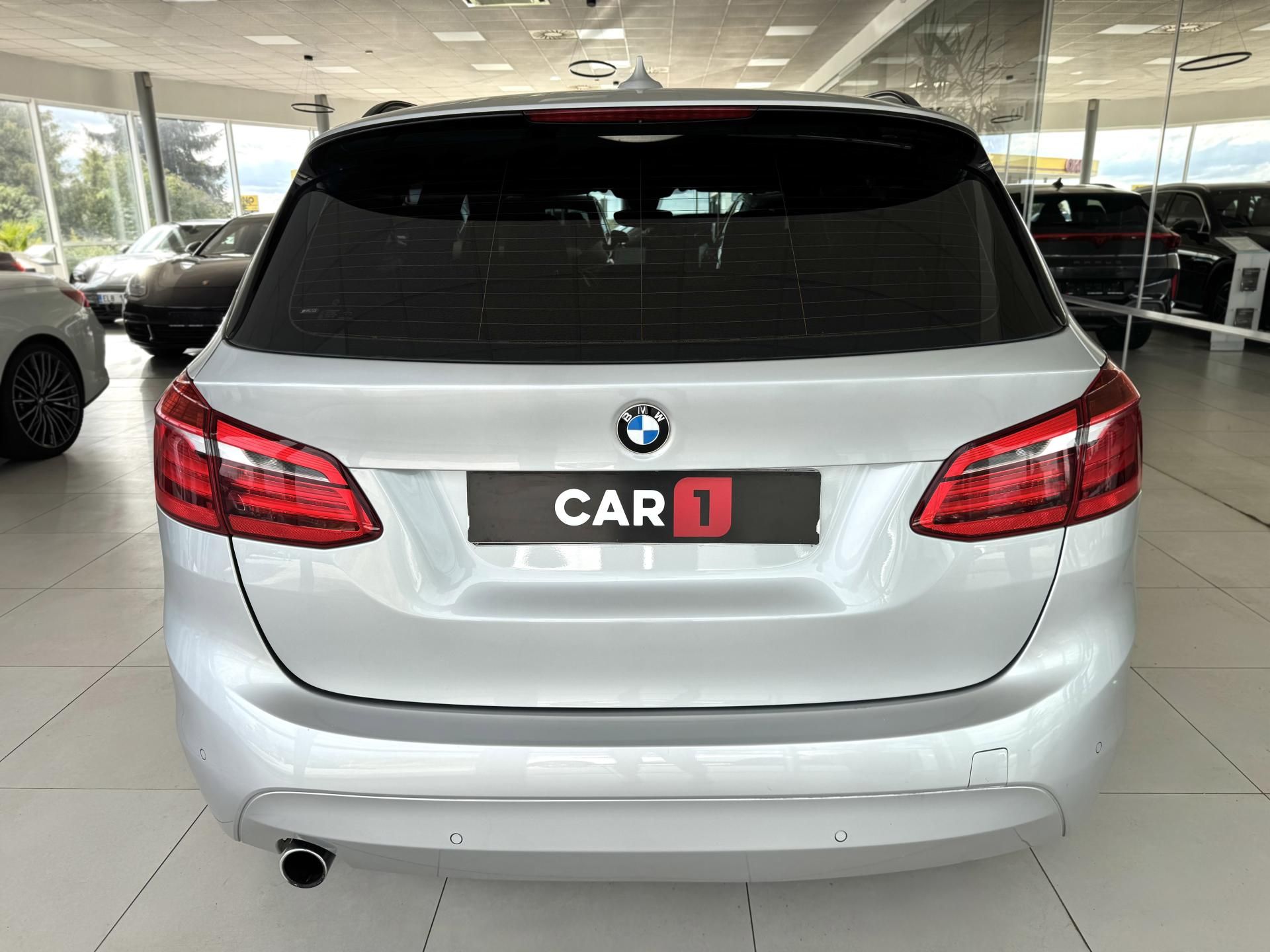 BMW Řada 2, 218d 110kW*AT8*LED*Navi*PDC - fotka 6