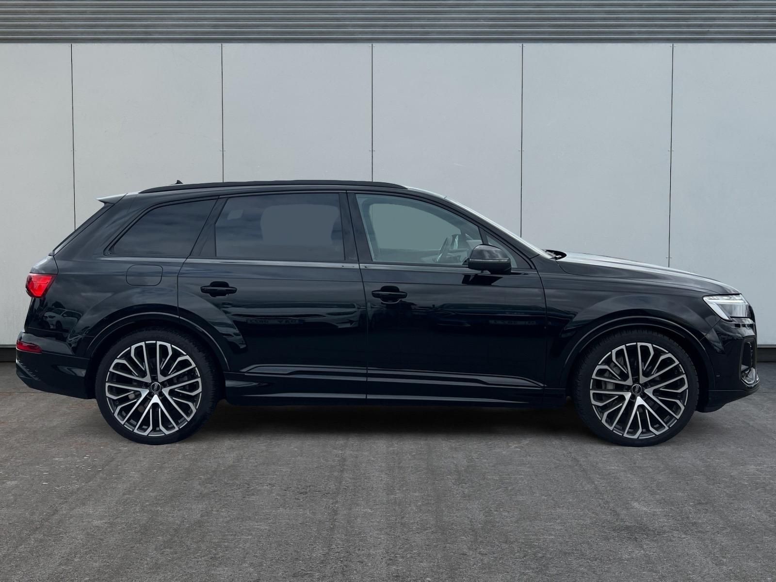 Audi Q7, S-LINE 50TDI 7MÍST TAŽNÝ DPH - fotka 6