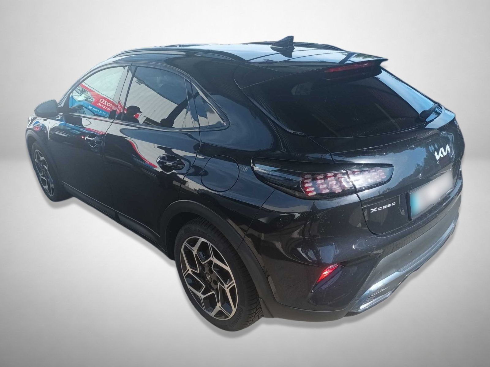 Kia XCee´d, 1.5 T-GDI, Serv.kniha, Navi - fotka 2