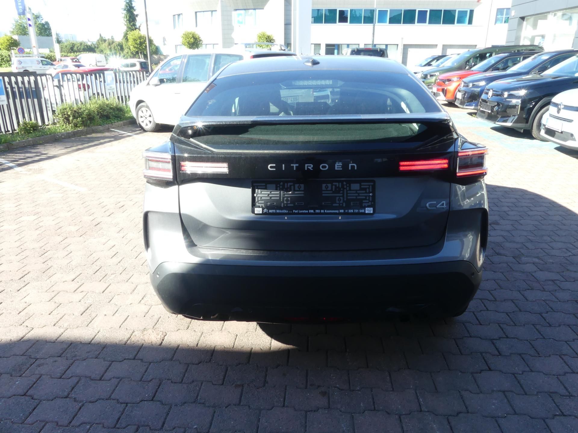 Citroën C4, PLUS Hybrid 145k Automatic - fotka 6