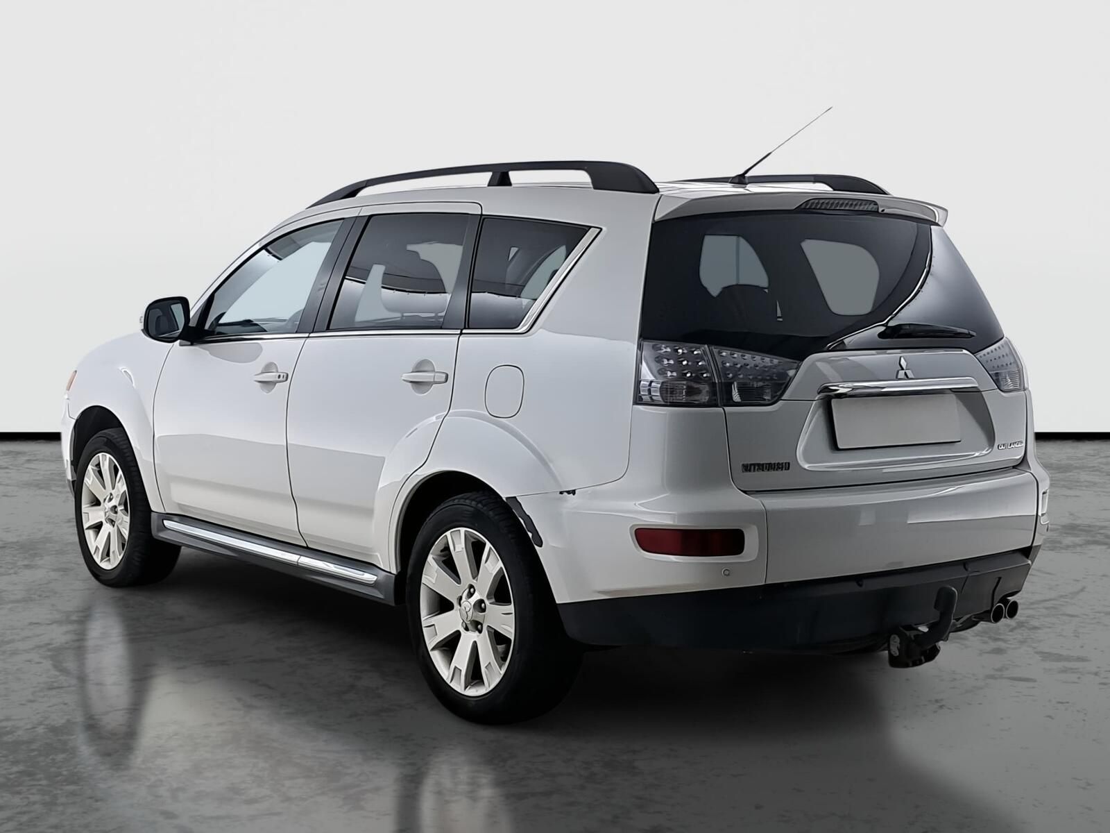 Mitsubishi Outlander, 2.2 DI-D, 4X4, Automat - fotka 4