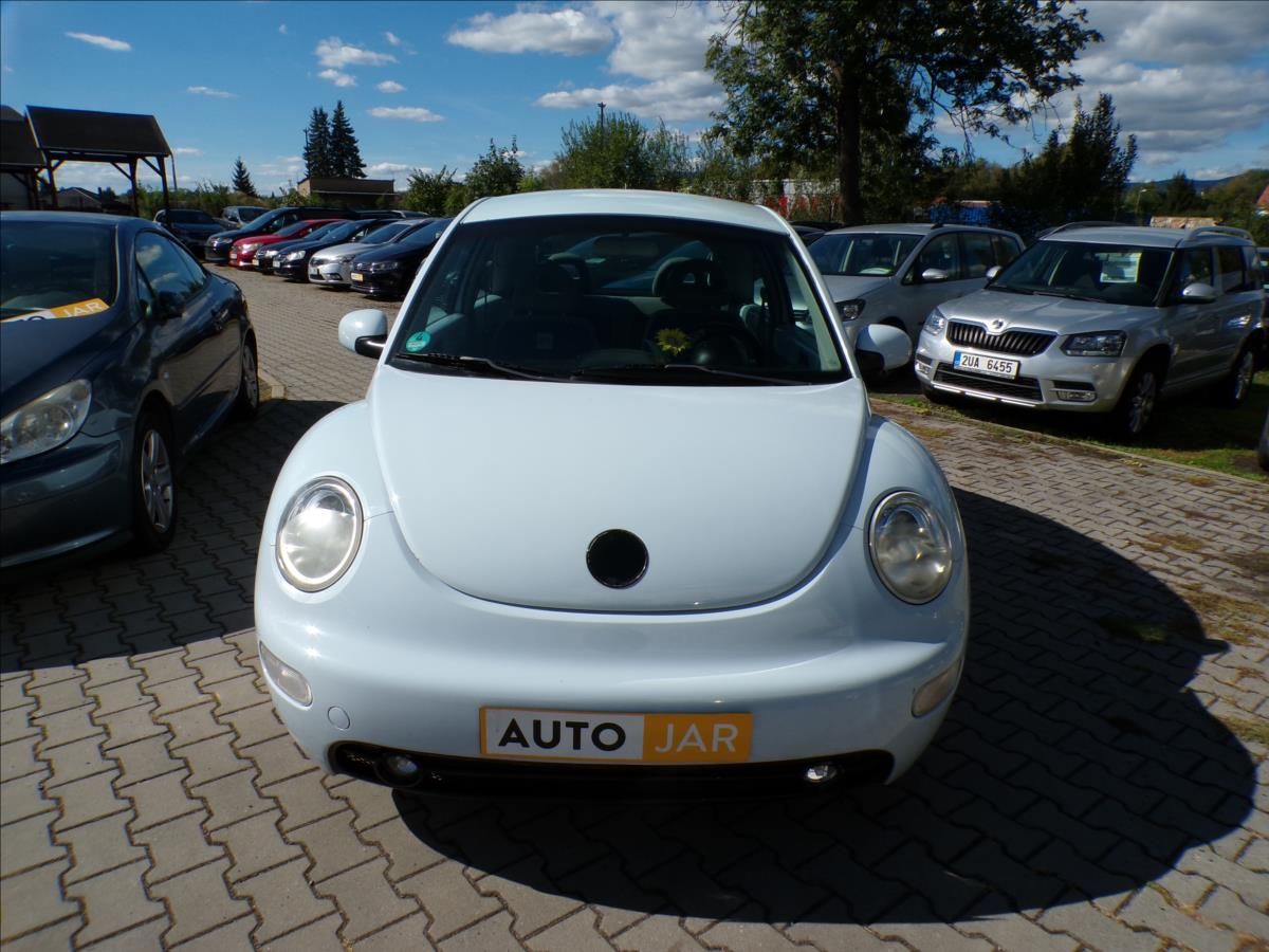 Volkswagen New Beetle, 1,6 i - fotka 3