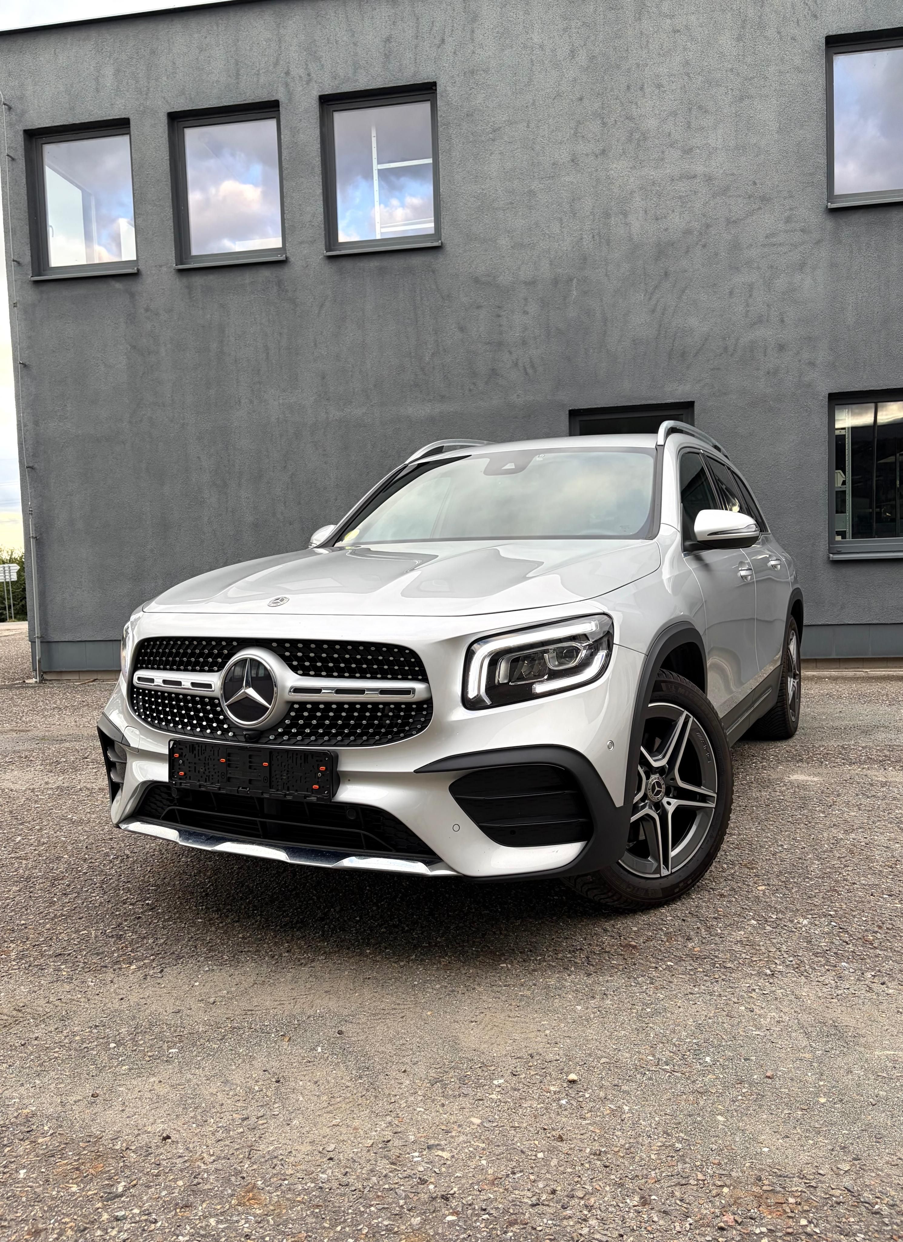 Mercedes-Benz GLB, 200d 110kw AMG LINE 7.MÍST
