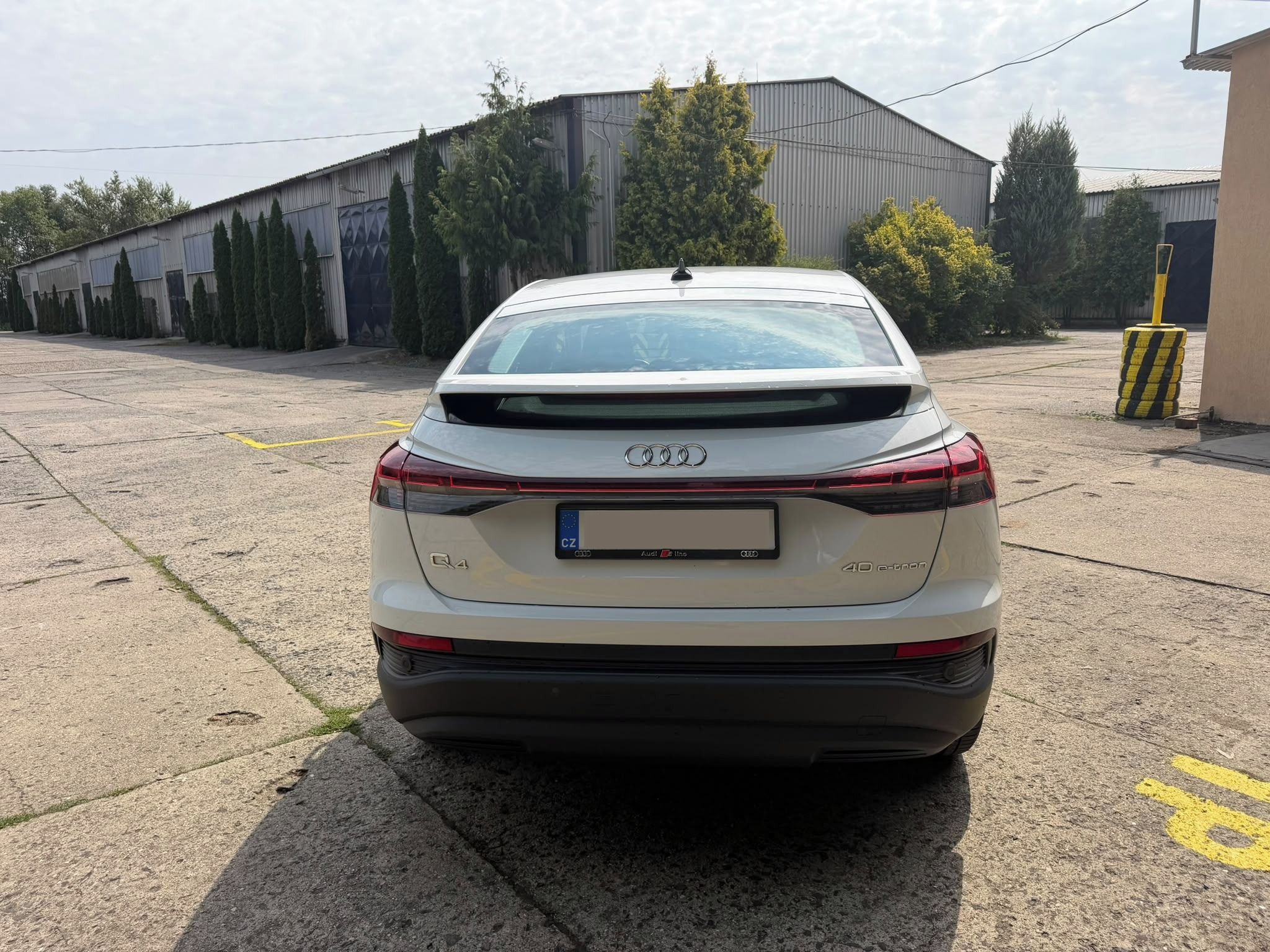 Audi Q4 e-tron, Tepelko, Soh 94,5%, nebourané - fotka 6