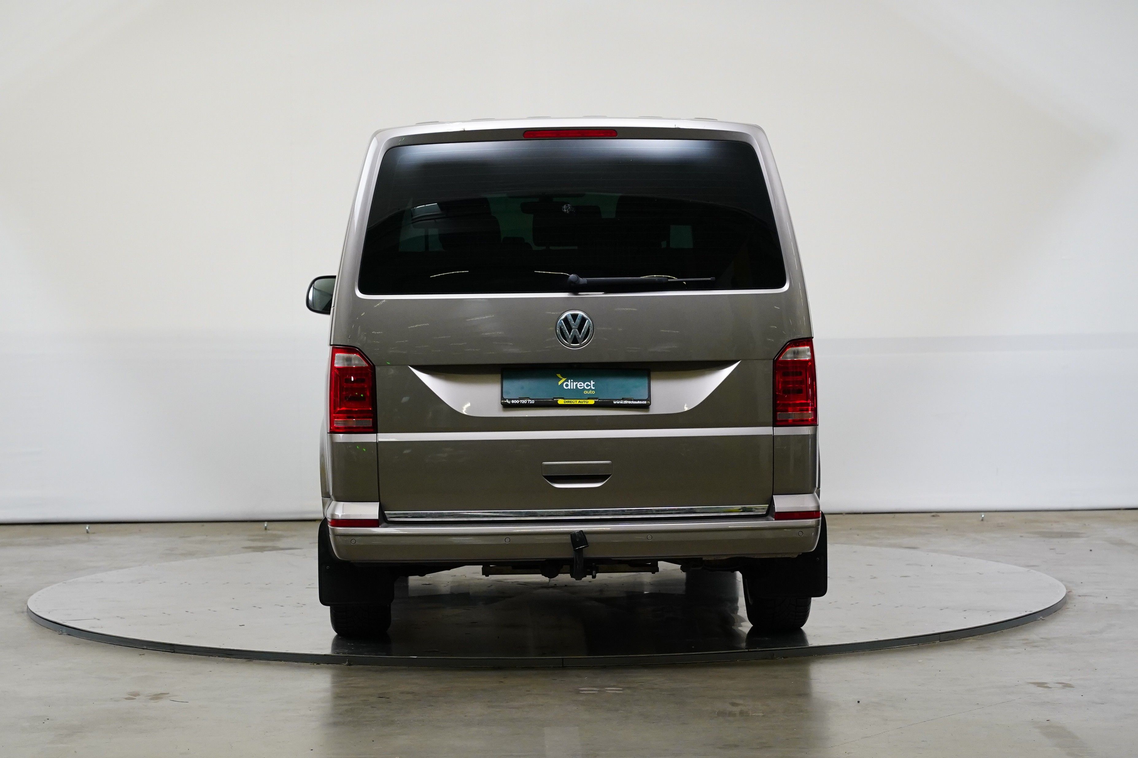 Volkswagen Multivan, 2.0 TDI 150kW 4Motion Highline - fotka 6