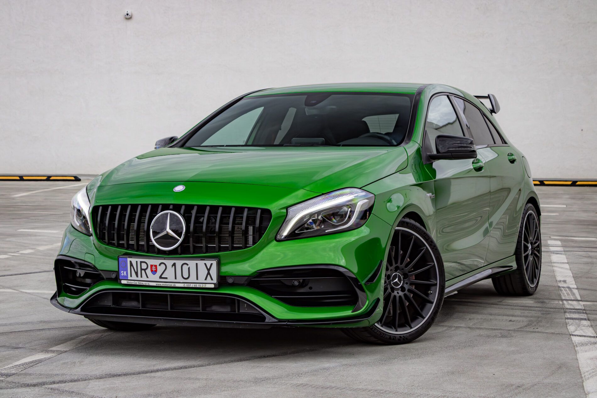 Mercedes-Benz, A trieda
