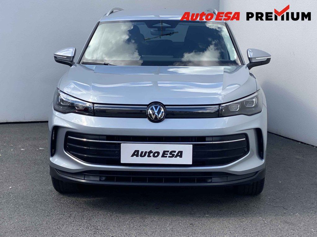 Volkswagen Tiguan, 1.5 eTSi,1.maj,ČR,AT - fotka 2