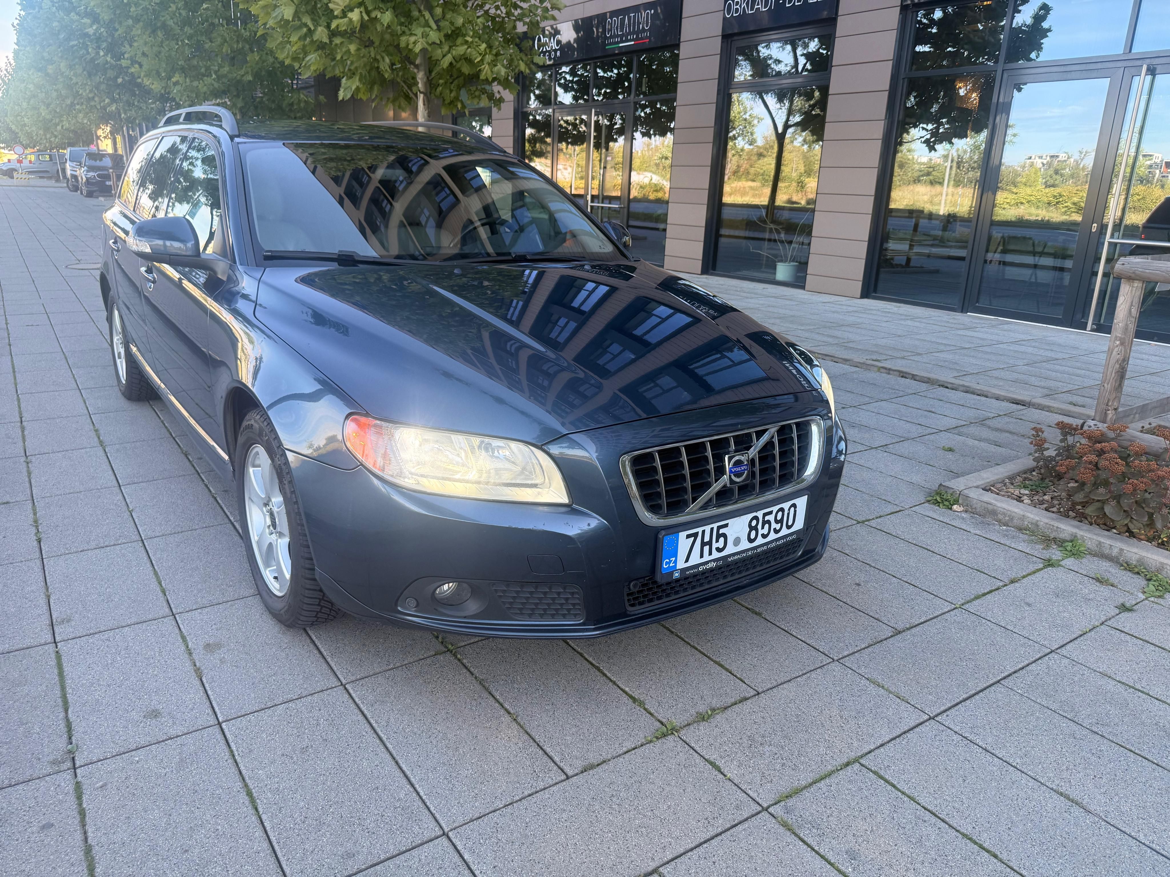 Volvo V70, 2.0D SERVIS, NOVE PNEU